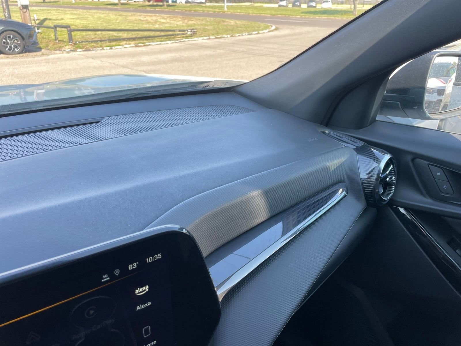 Thumbnail: 2025 Chevrolet Equinox - 35