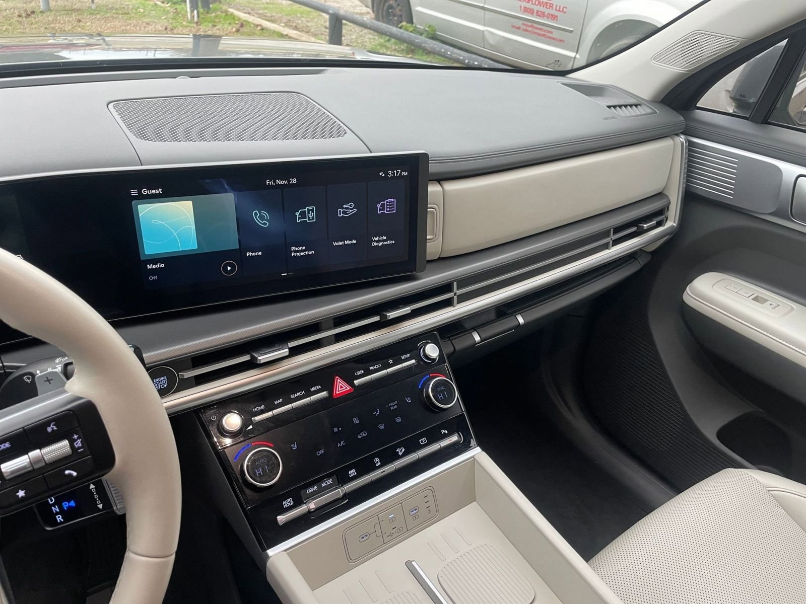 Thumbnail: 2025 Hyundai Santa Fe - 18