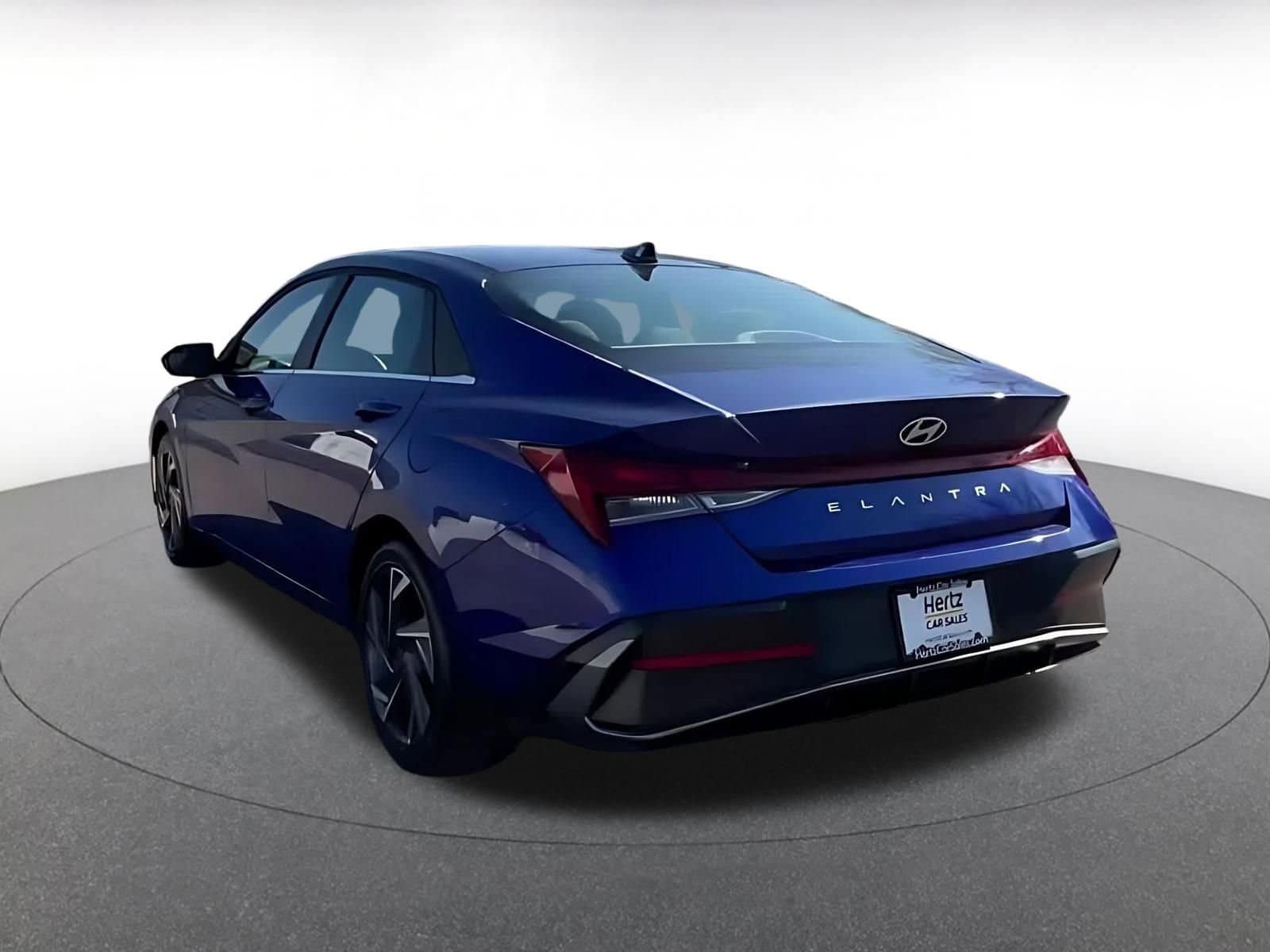 Thumbnail: 2025 Hyundai Elantra - 11