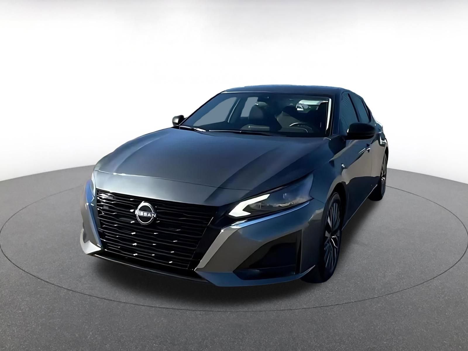 Thumbnail: 2025 Nissan Altima - 7