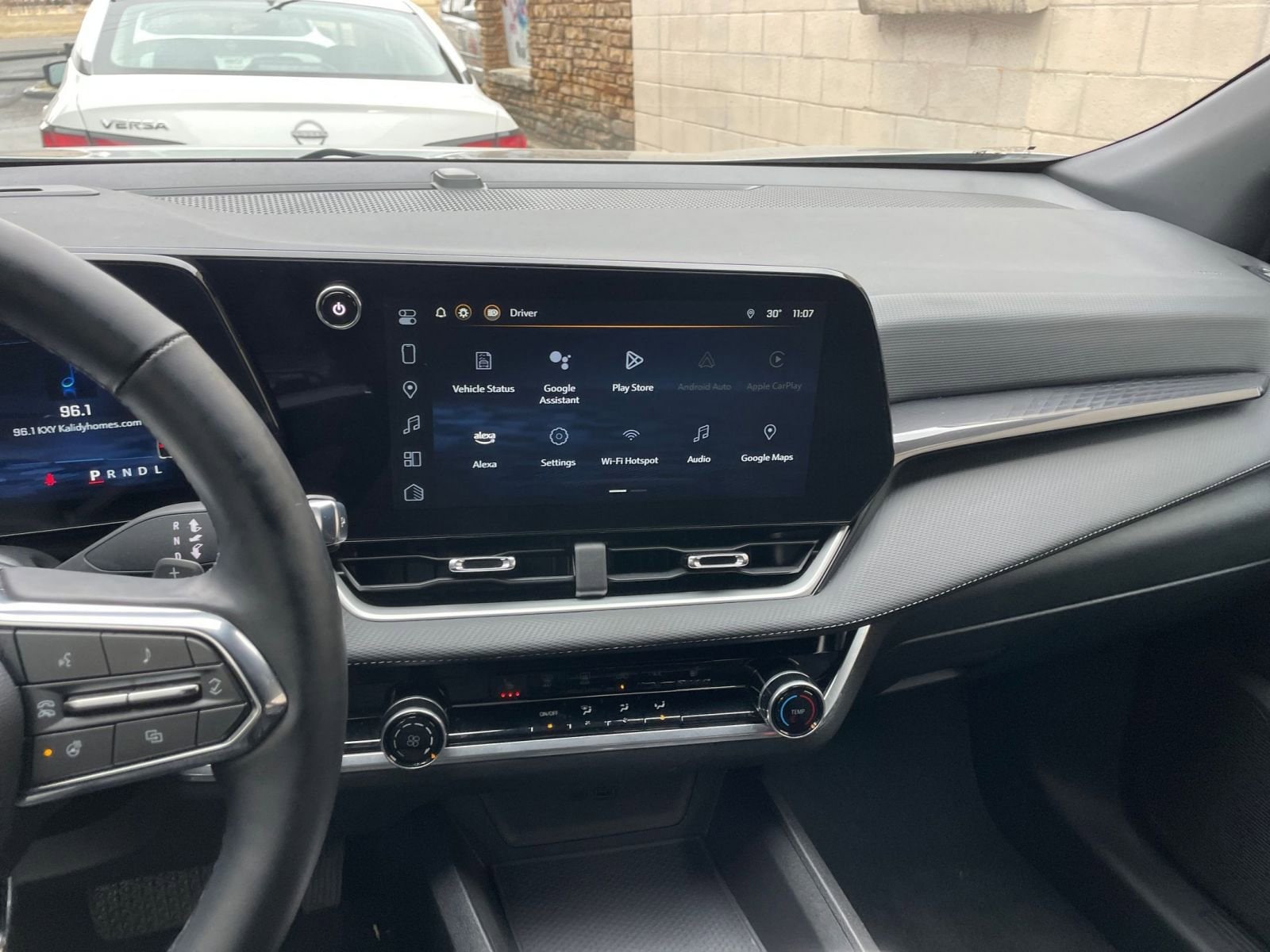 Thumbnail: 2025 Chevrolet Equinox - 17