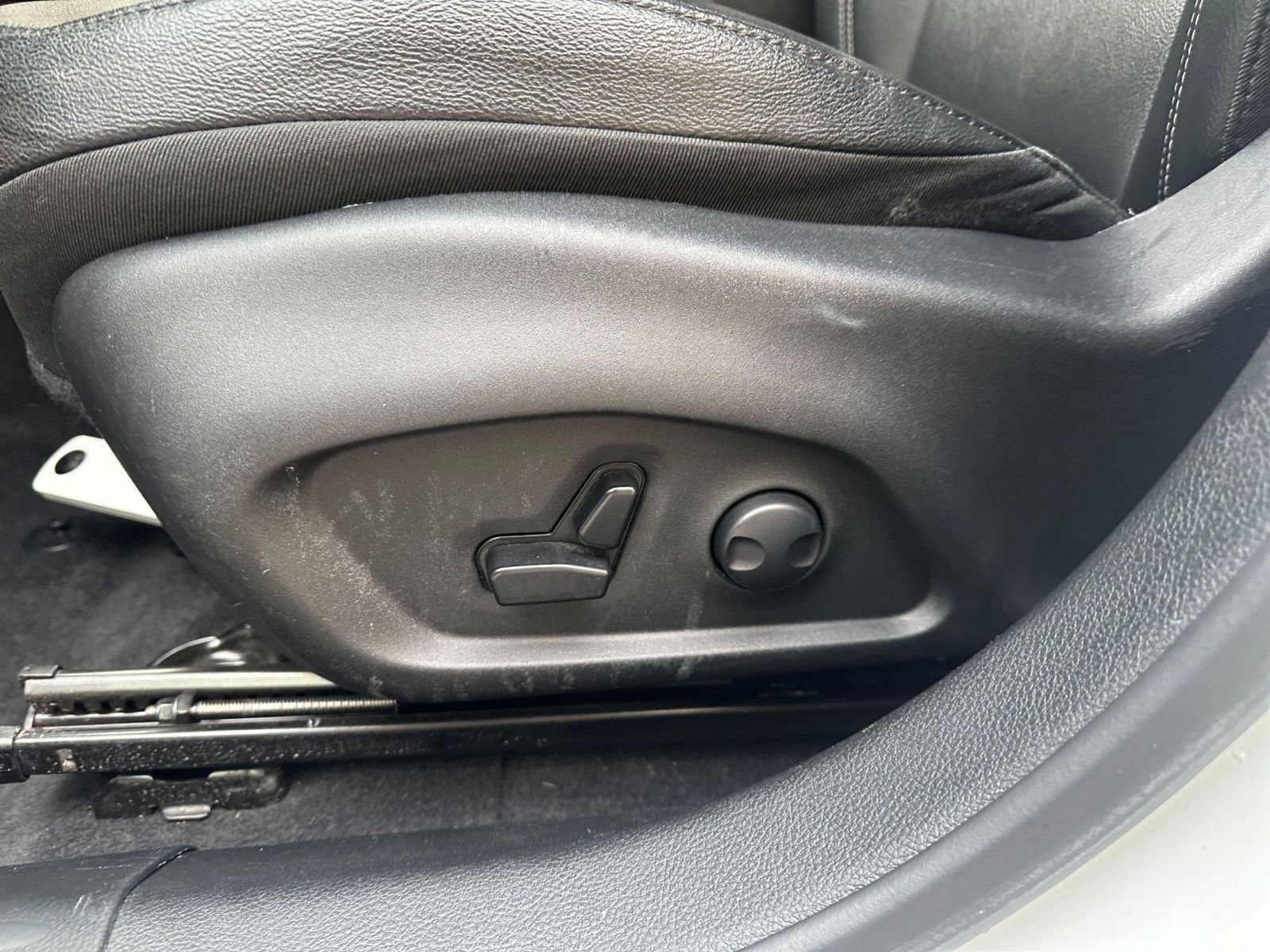 Thumbnail: 2025 Jeep Compass - 23