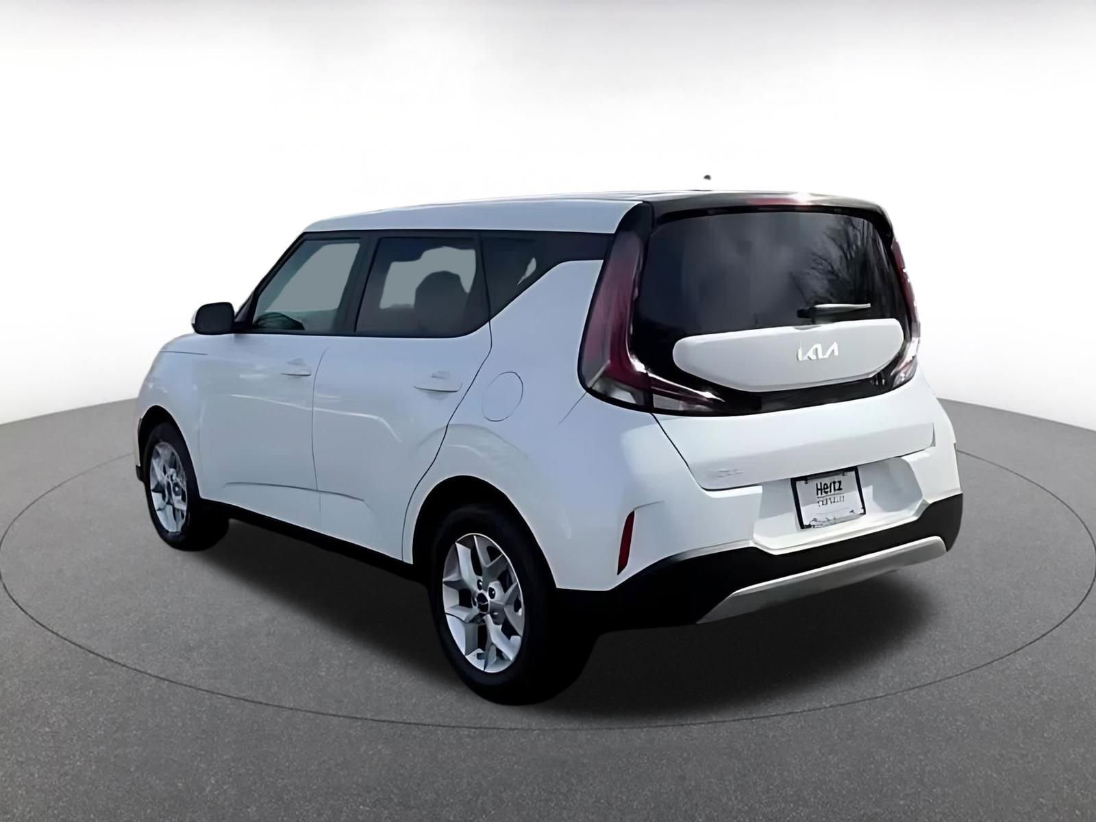 Thumbnail: 2025 Kia Soul - 10