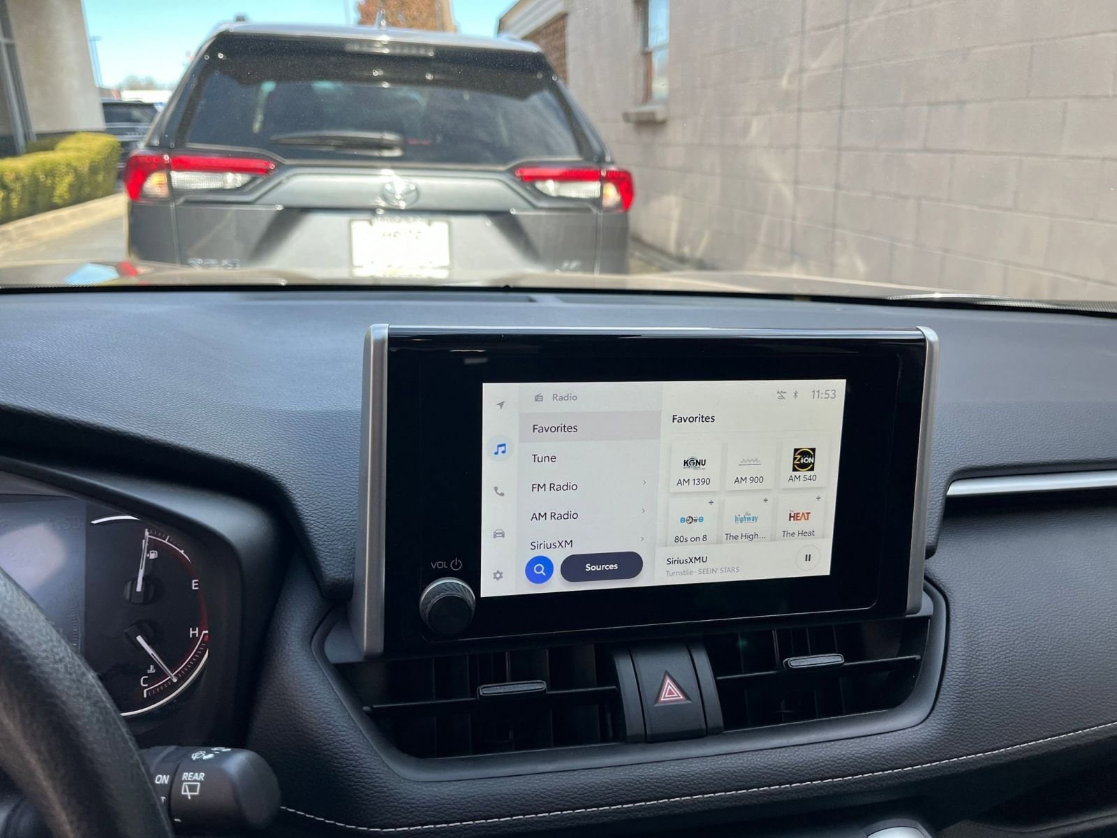 Thumbnail: 2025 Toyota RAV4 - 18