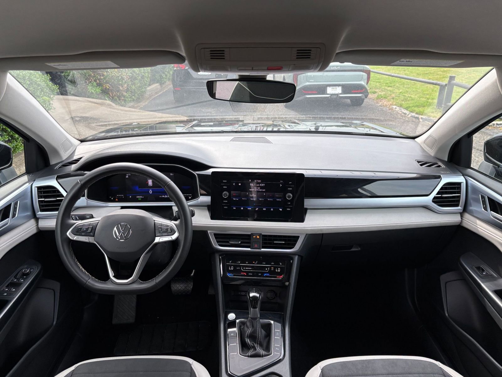 Thumbnail: 2025 Volkswagen Taos - 34