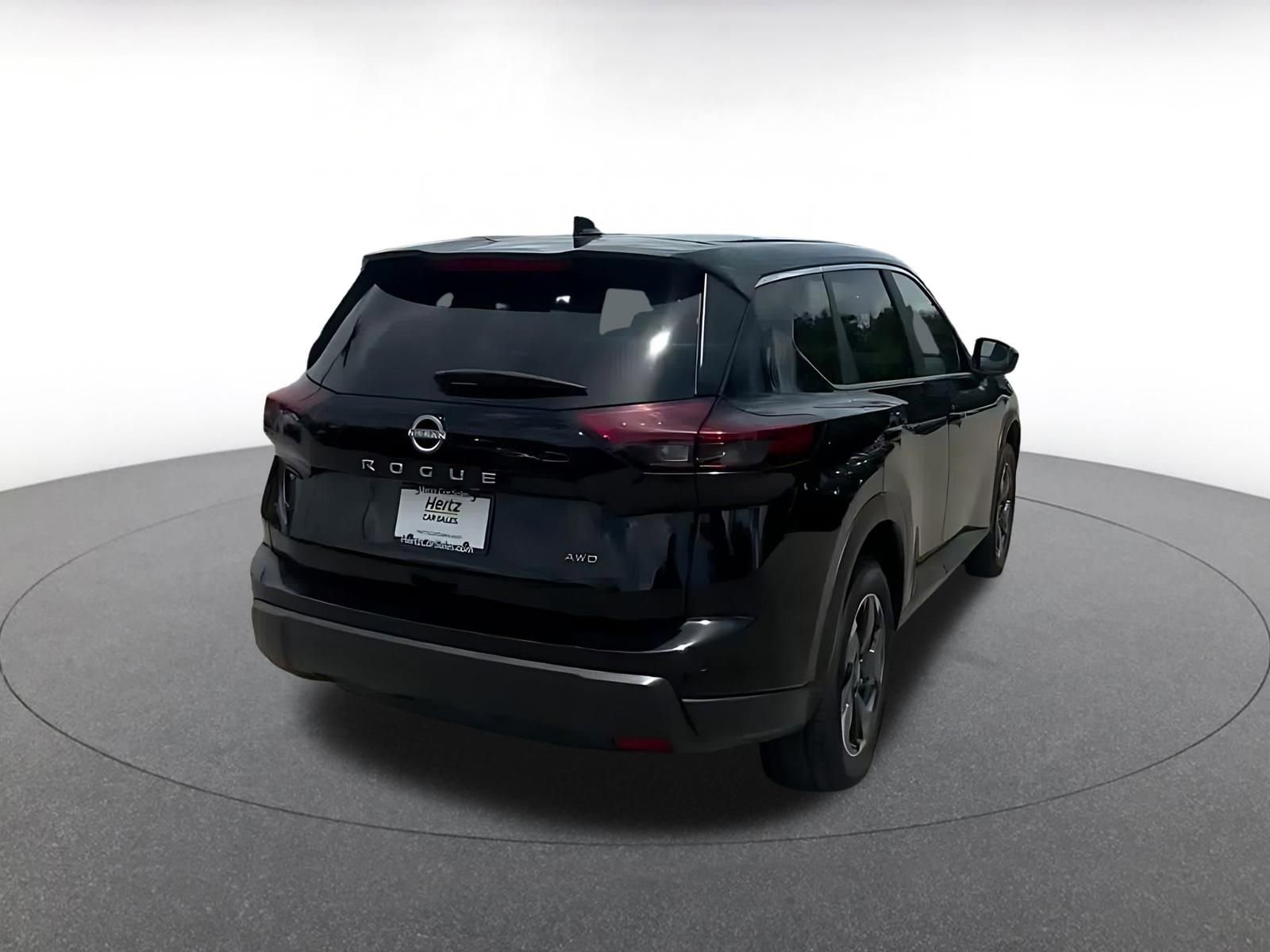 Thumbnail: 2025 Nissan Rogue - 15