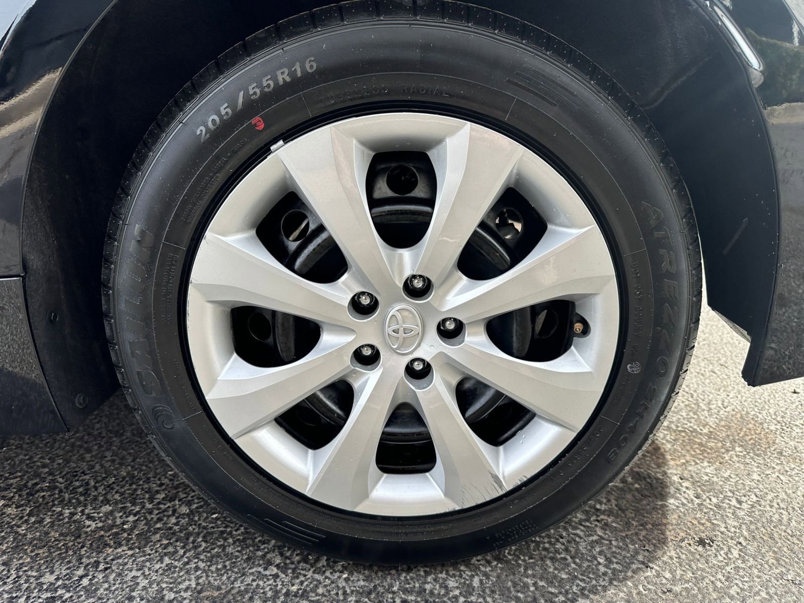 Thumbnail: 2025 Toyota Corolla - 28