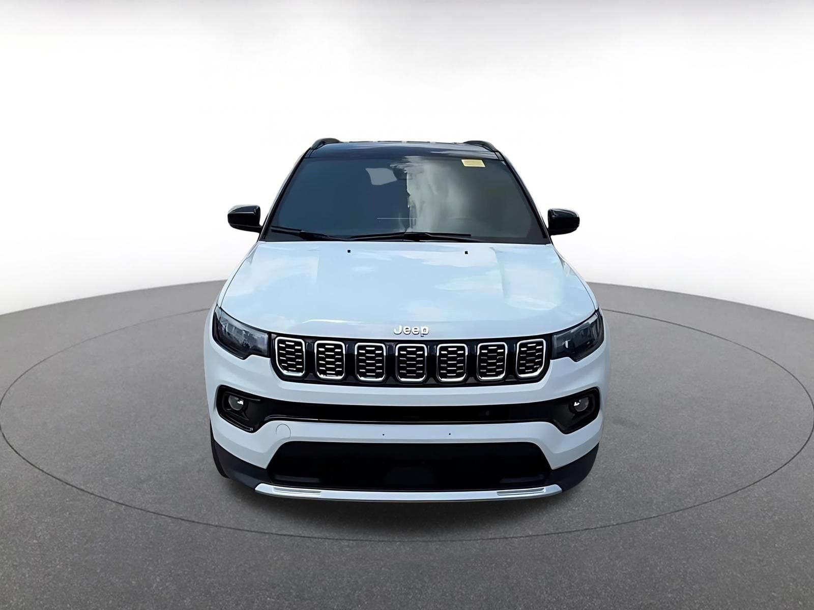 Thumbnail: 2025 Jeep Compass - 4