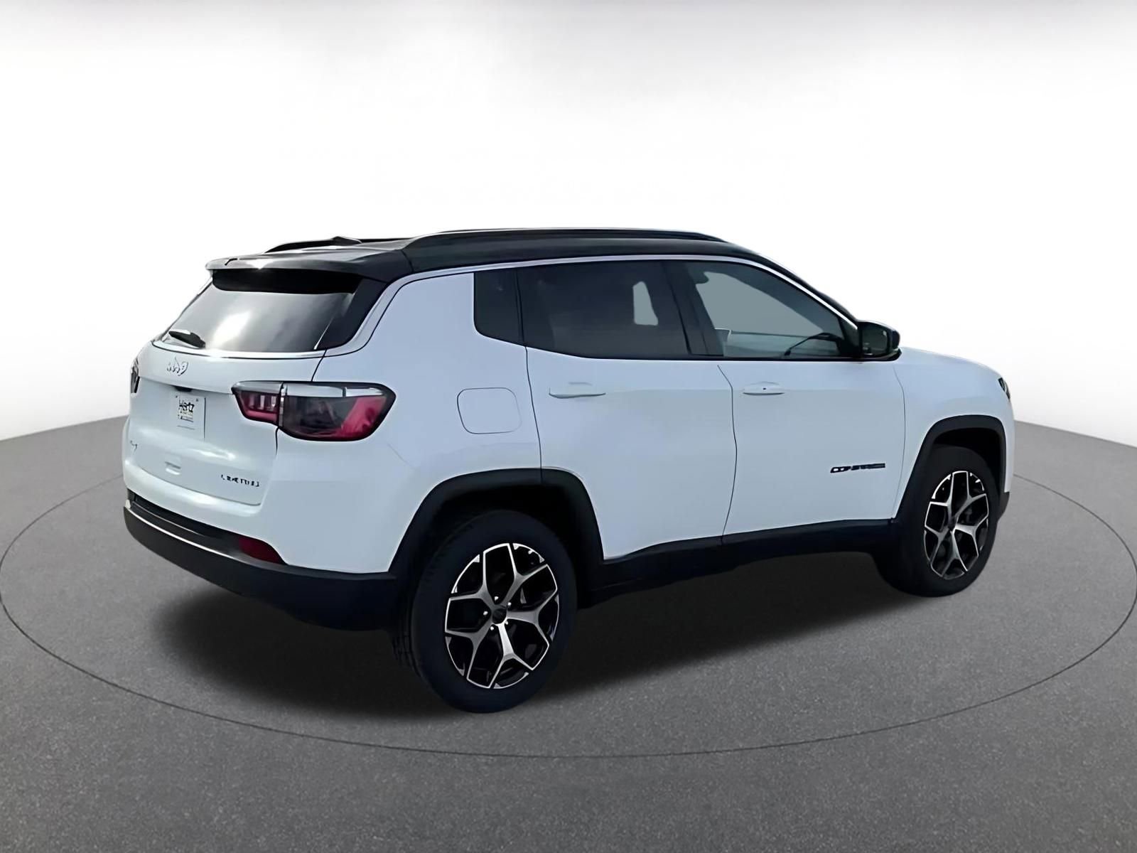 Thumbnail: 2025 Jeep Compass - 15