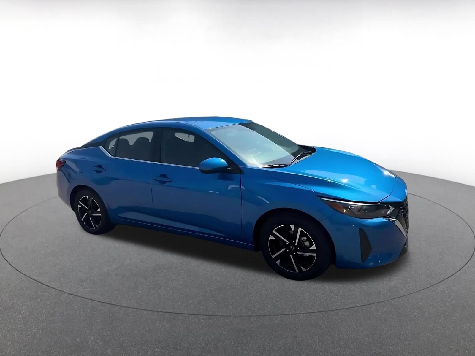 Thumbnail: 2025 Nissan Sentra - 2
