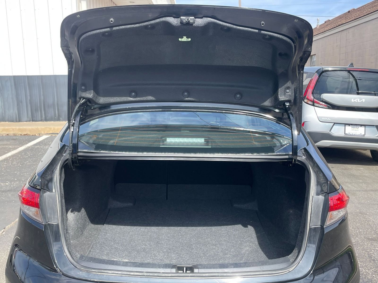 Thumbnail: 2025 Toyota Corolla - 30