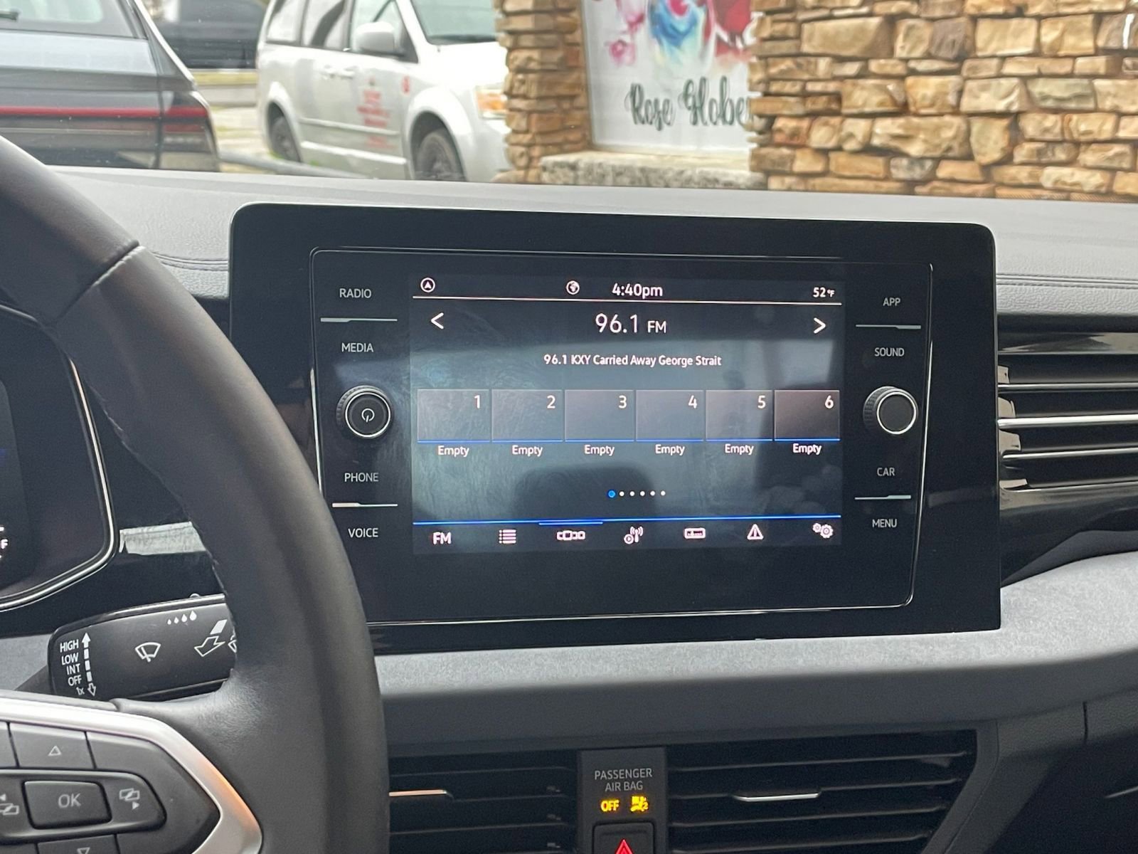 Thumbnail: 2025 Volkswagen Jetta - 21