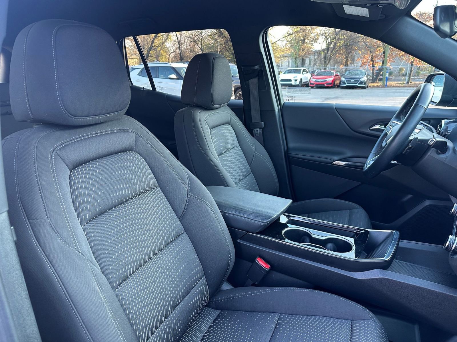 Thumbnail: 2025 Chevrolet Equinox - 35