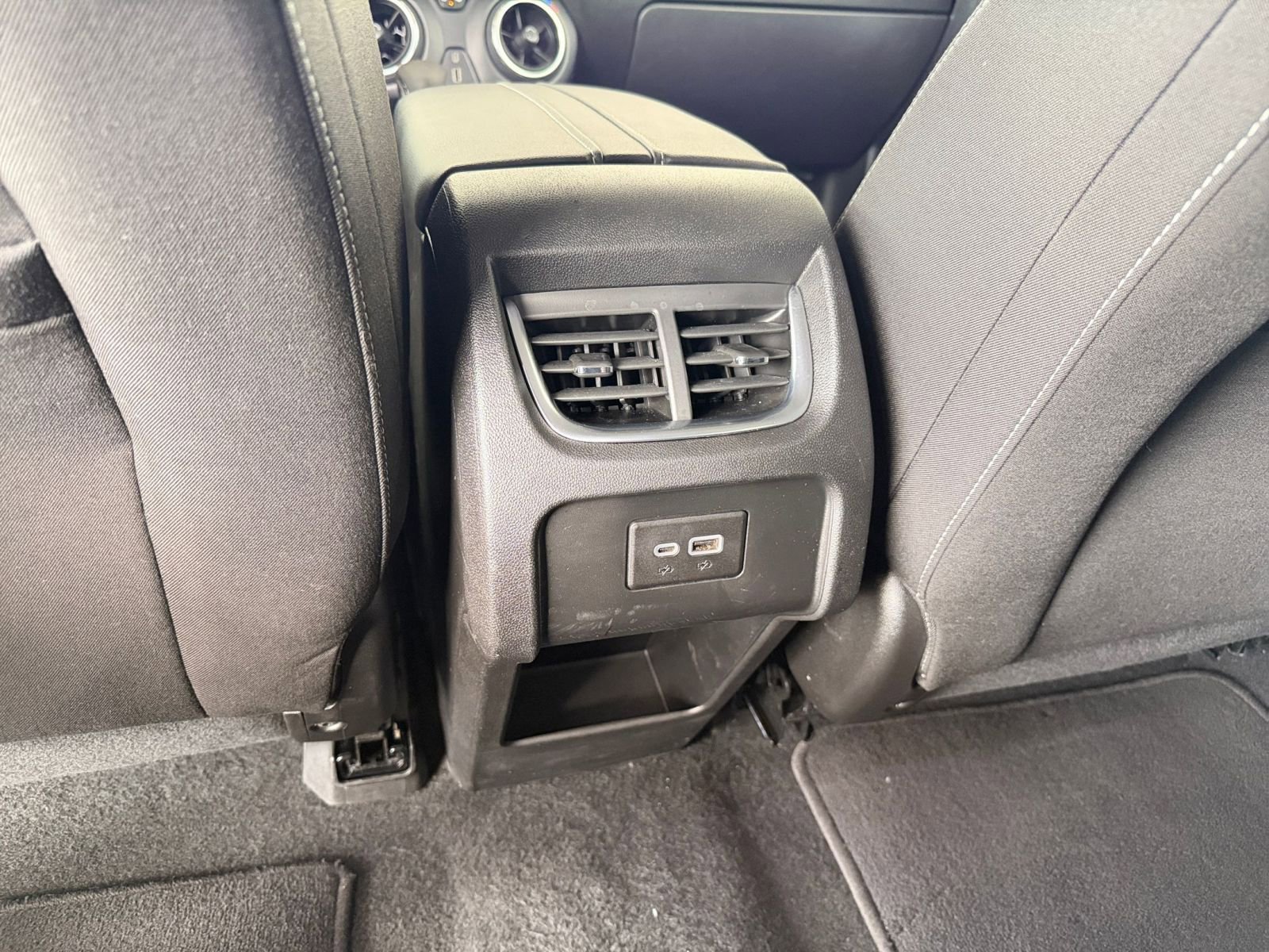 Thumbnail: 2025 Chevrolet Blazer - 23