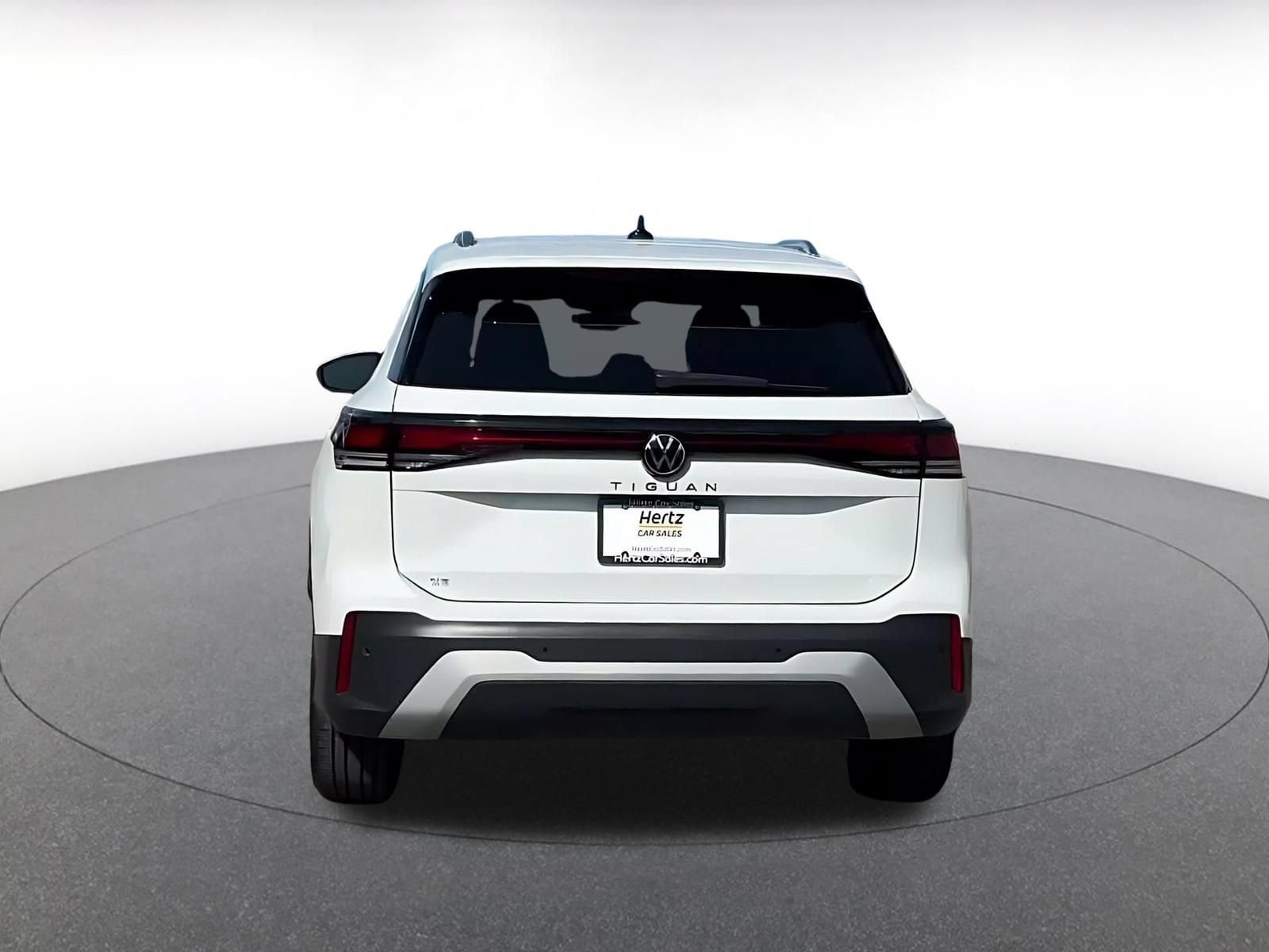 Thumbnail: 2026 Volkswagen Tiguan - 12