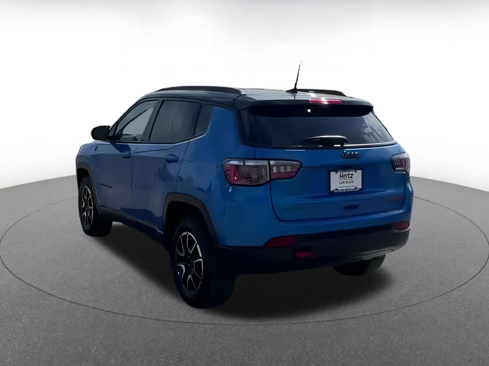 Thumbnail: 2025 Jeep Compass - 8