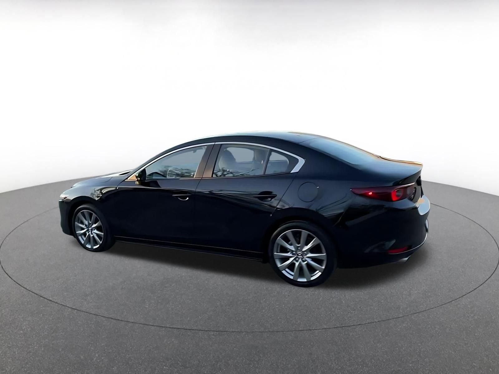 Thumbnail: 2025 Mazda Mazda3 - 10