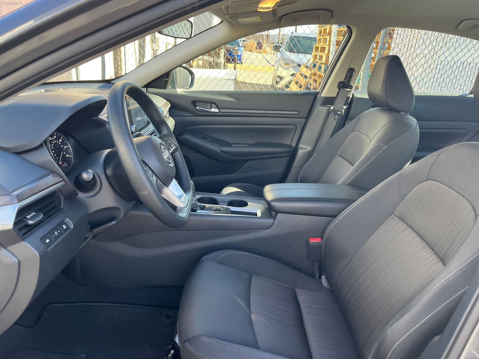 Thumbnail: 2025 Nissan Altima - 25