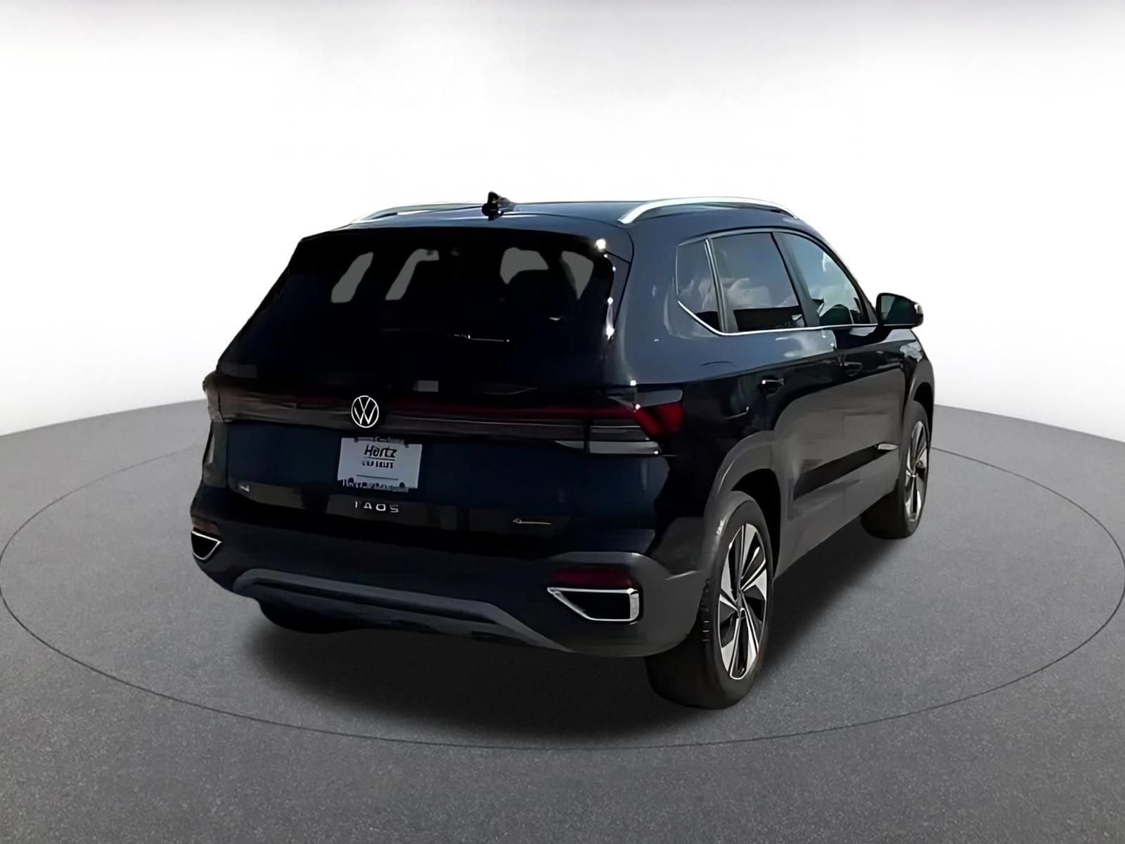 Thumbnail: 2026 Volkswagen Taos - 12
