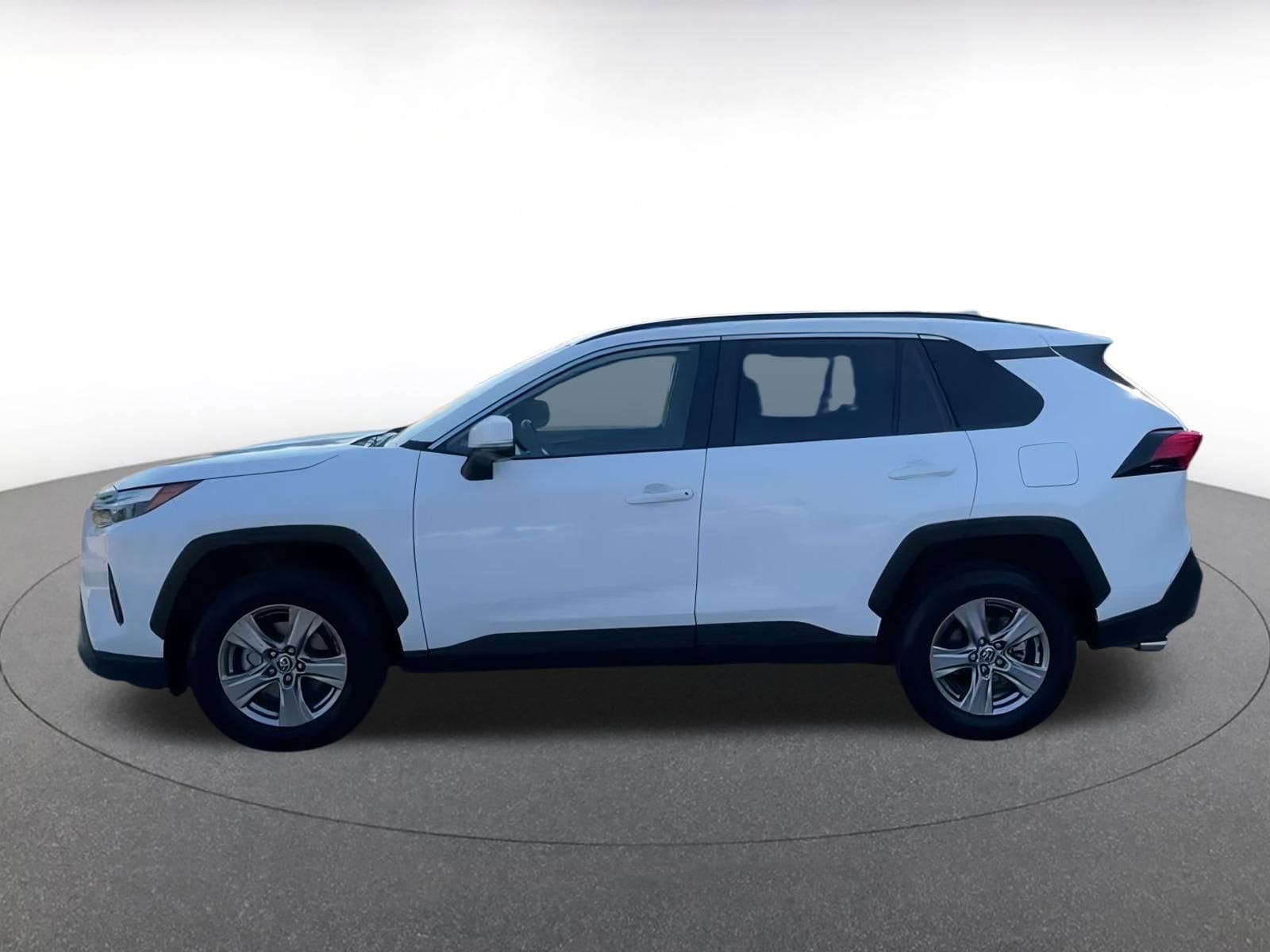 Thumbnail: 2025 Toyota RAV4 - 8