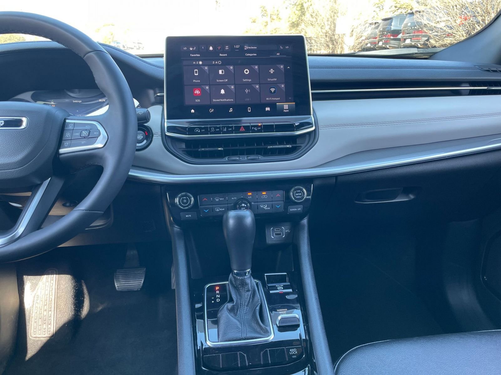 Thumbnail: 2025 Jeep Compass - 17