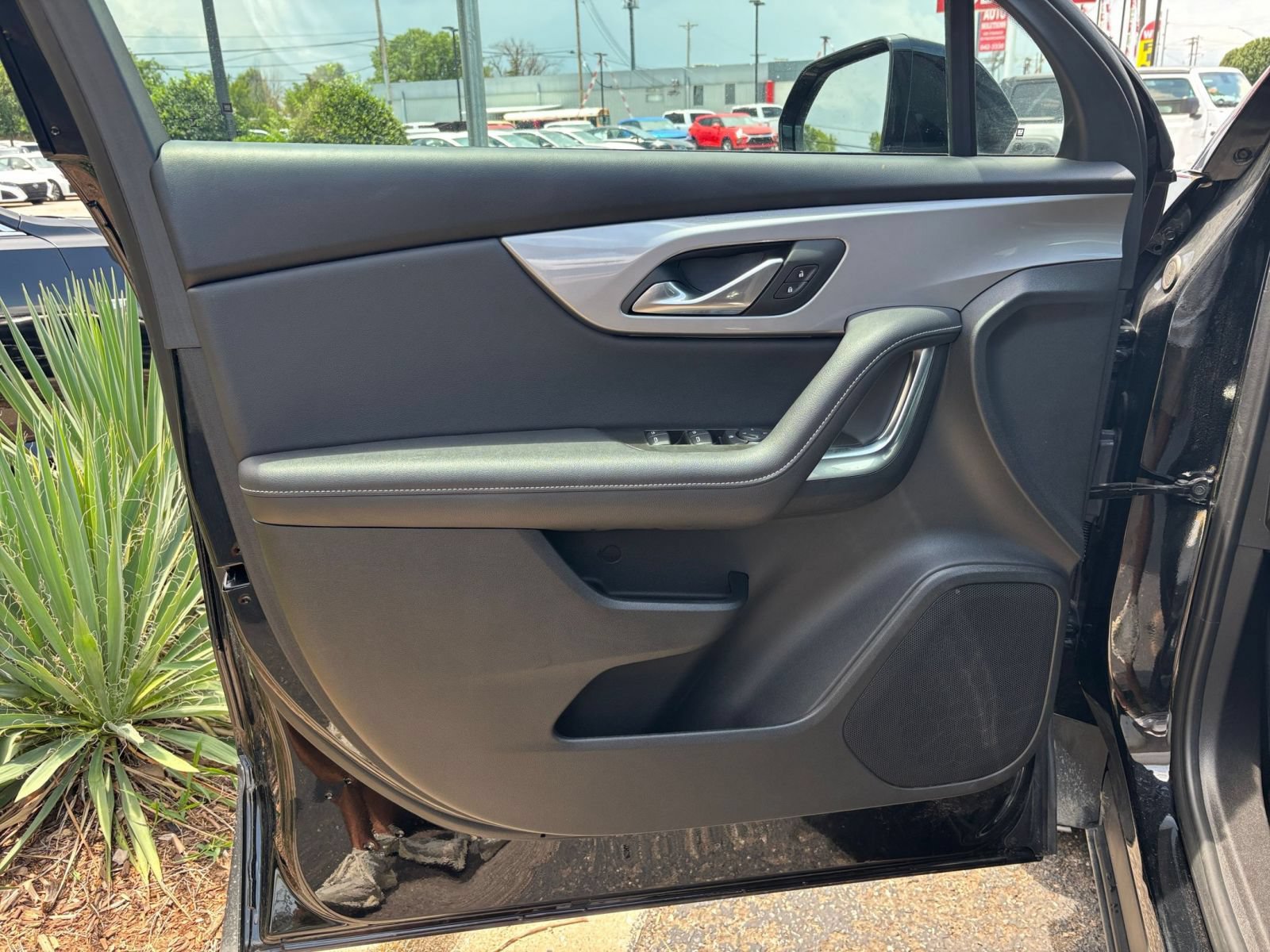 Thumbnail: 2025 Chevrolet Blazer - 18