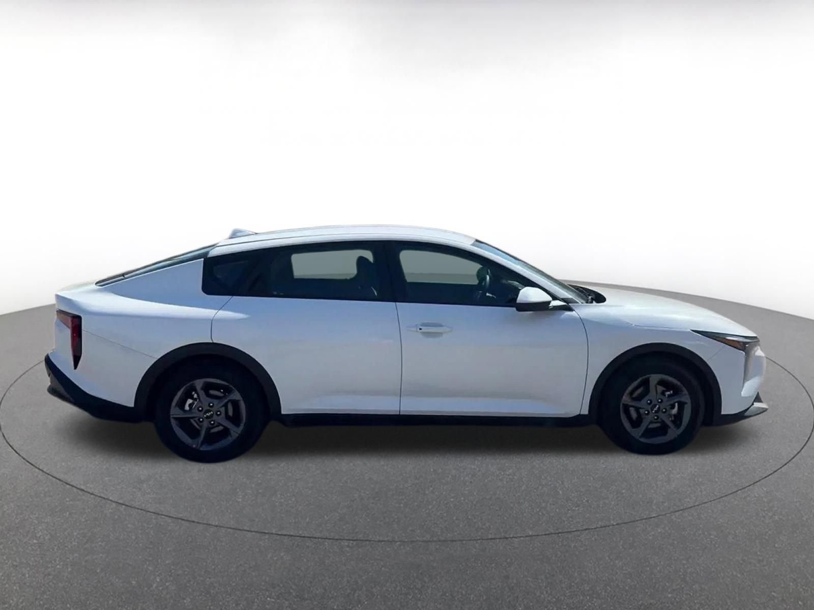 Thumbnail: 2025 Kia K4 - 16