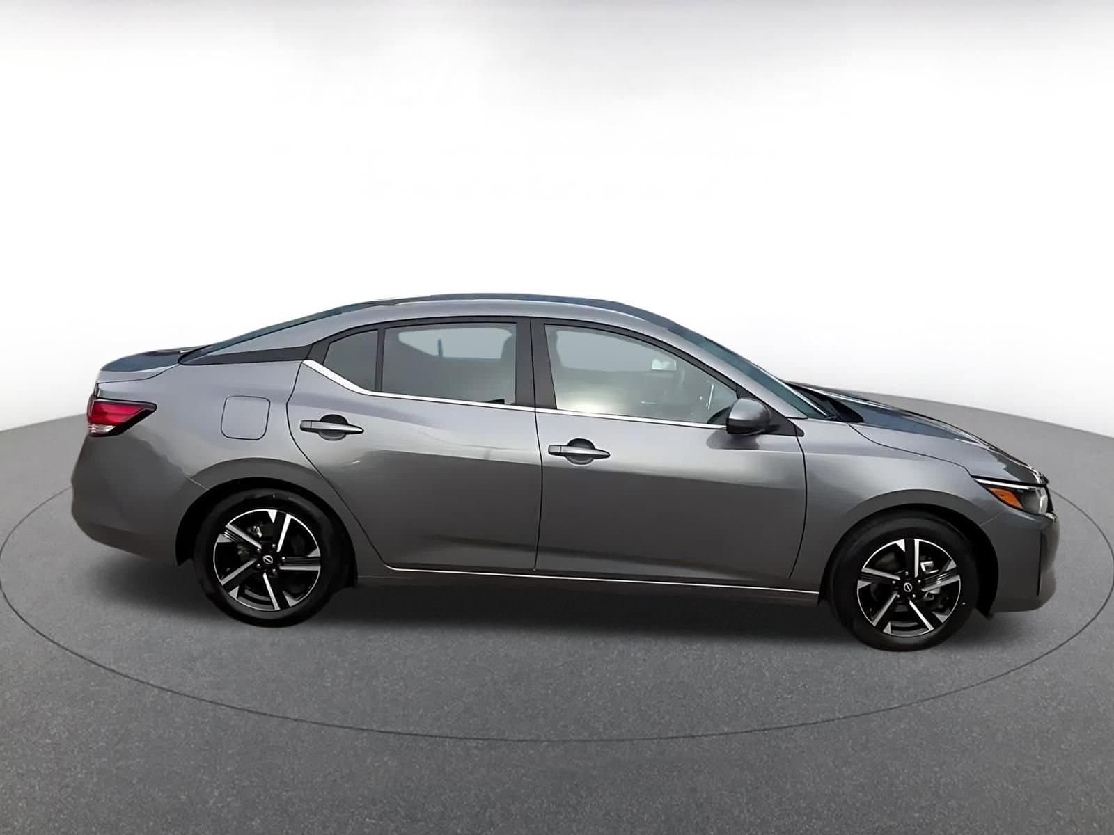 Thumbnail: 2025 Nissan Sentra - 16