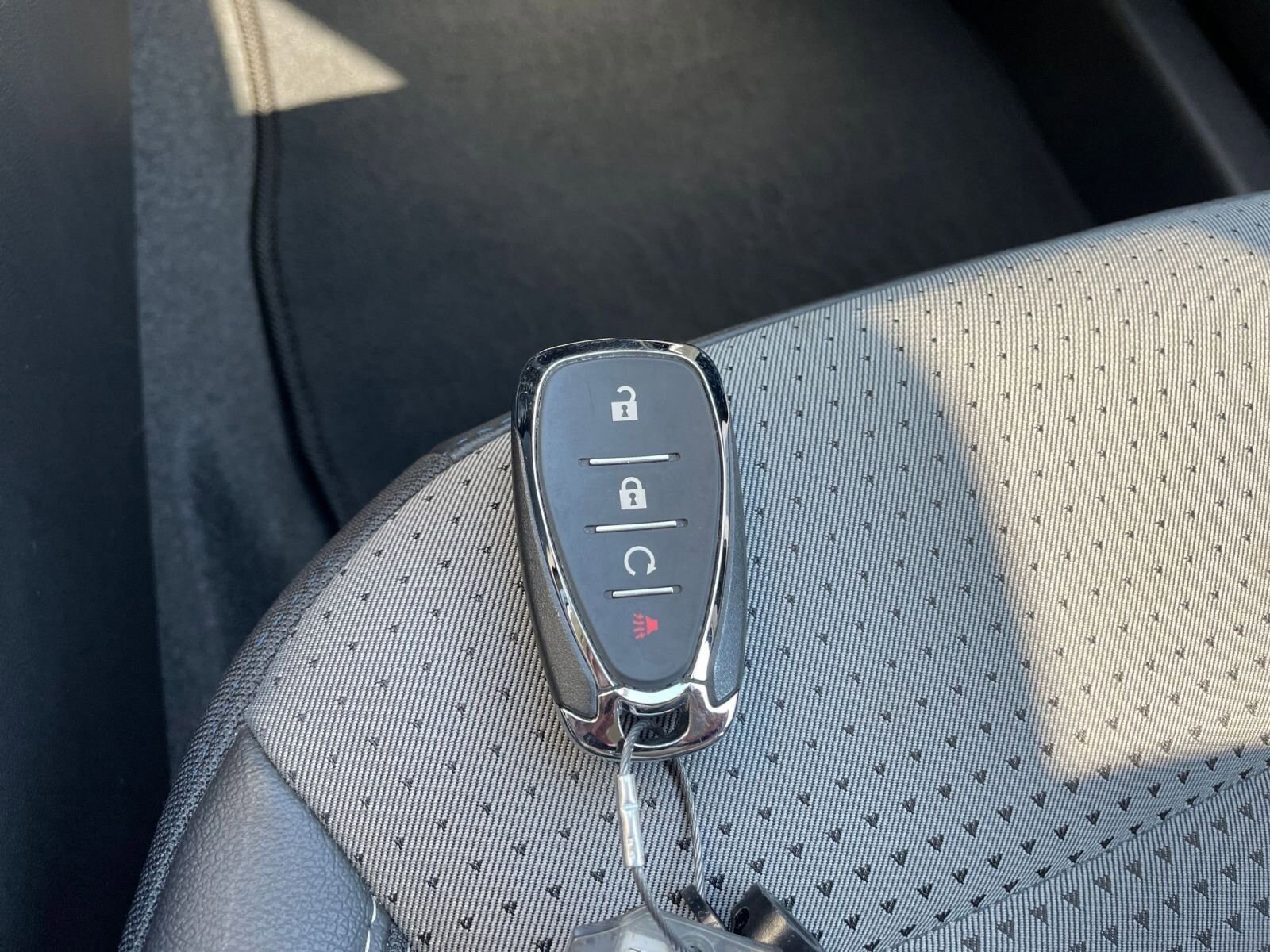 Thumbnail: 2025 Chevrolet Trax - 23