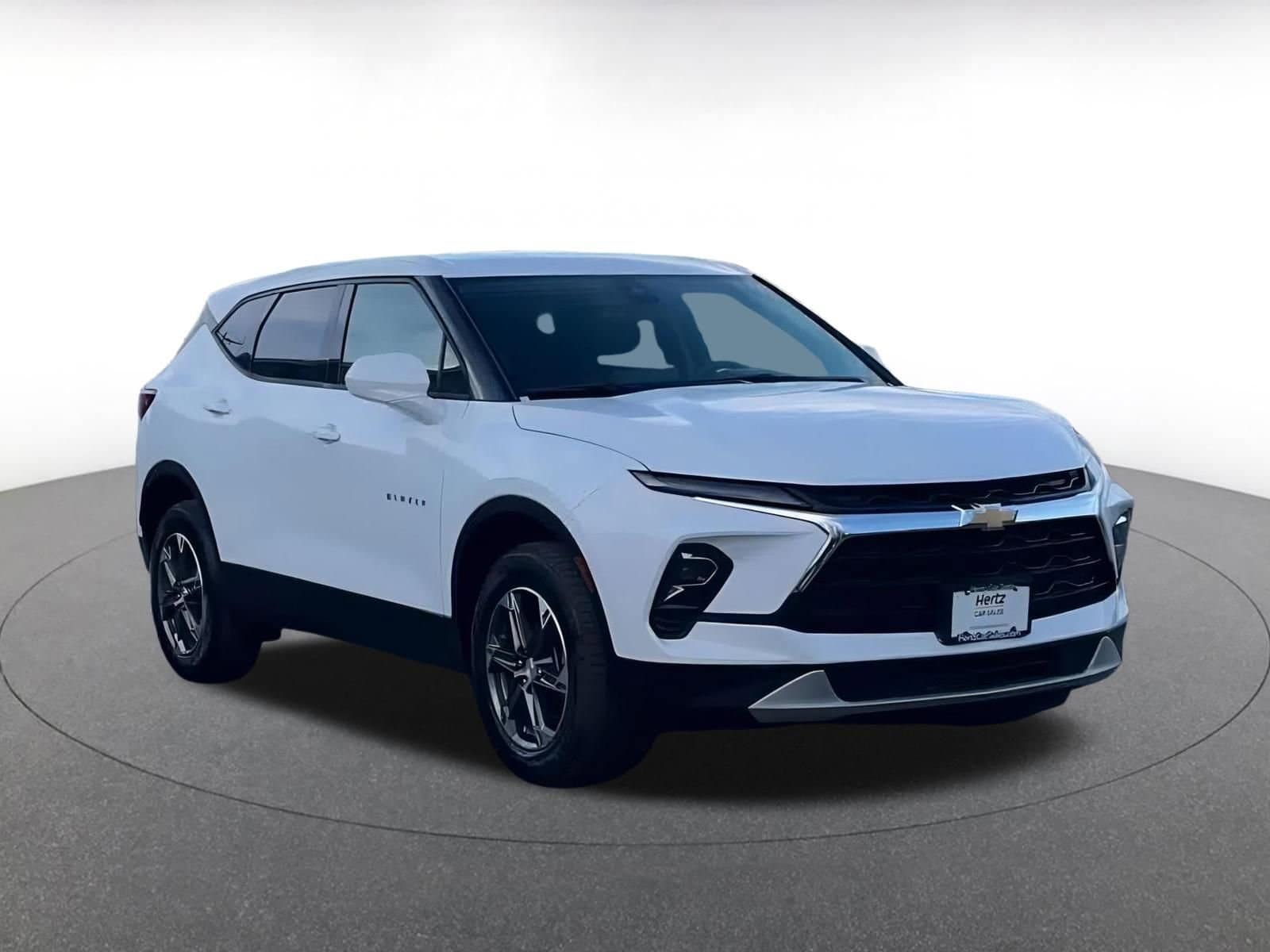 Thumbnail: 2025 Chevrolet Blazer - 3
