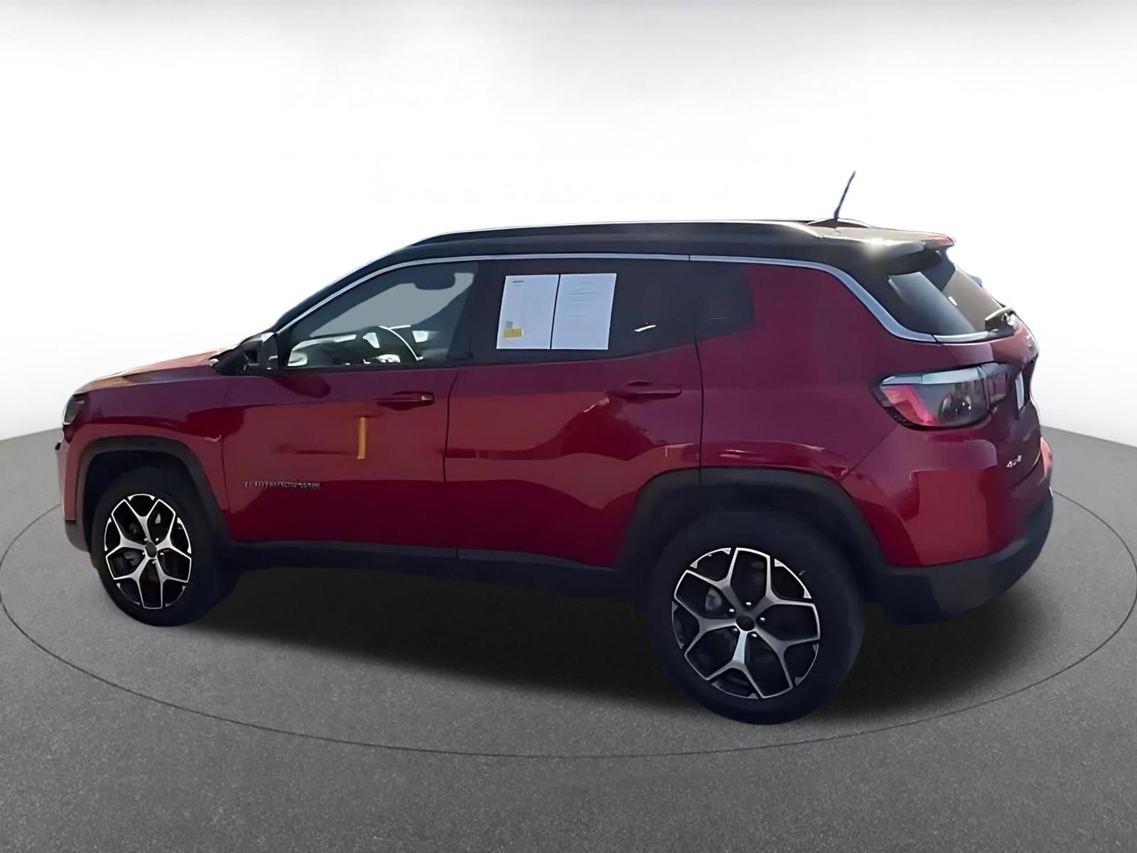 Thumbnail: 2025 Jeep Compass - 9