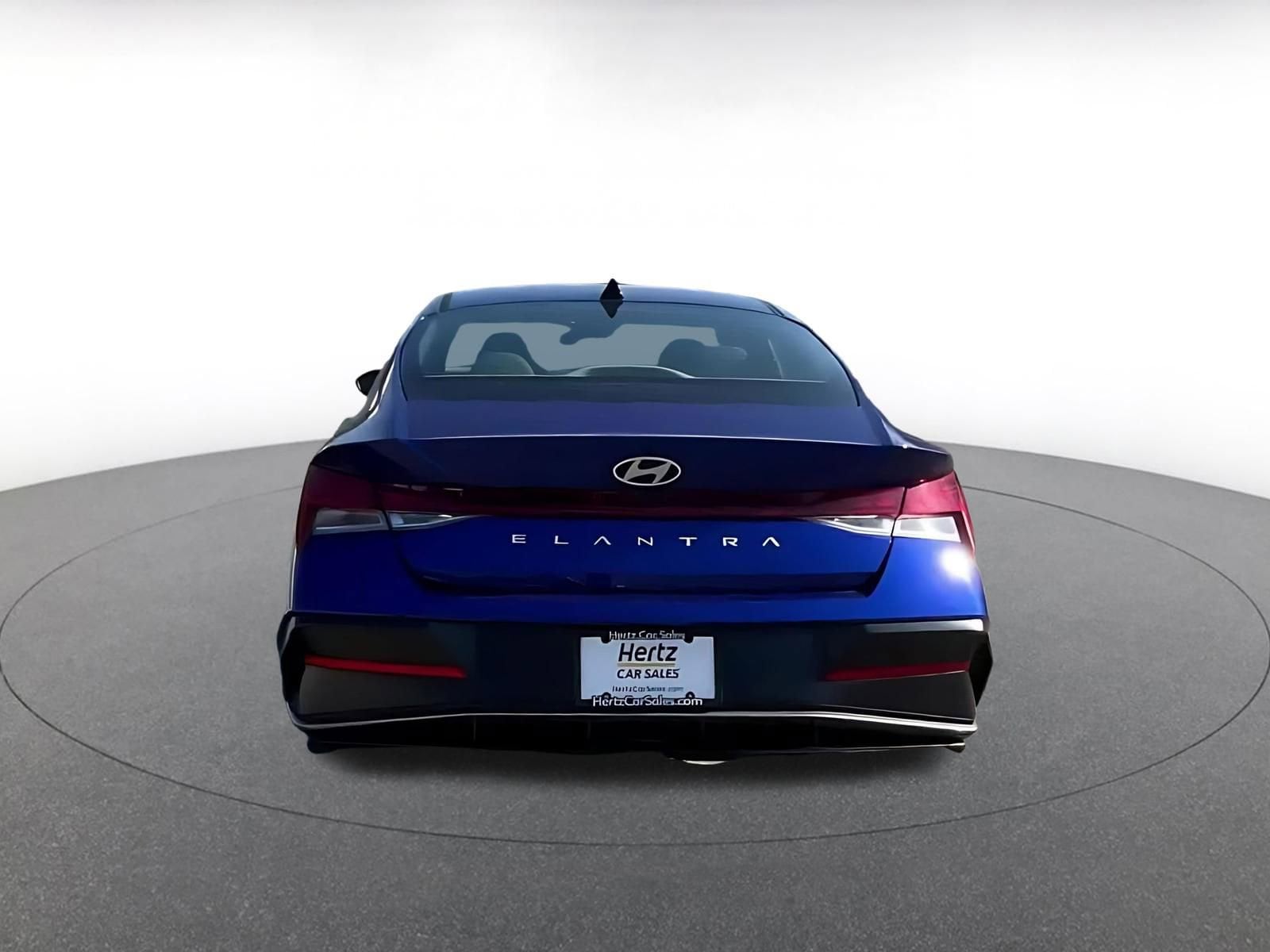 Thumbnail: 2025 Hyundai Elantra - 12