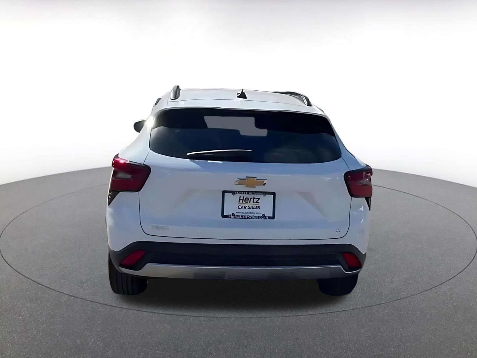 Thumbnail: 2025 Chevrolet Trax - 12