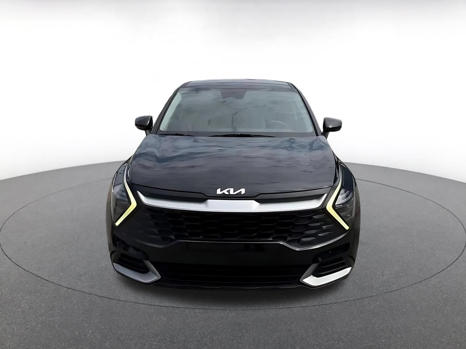 Thumbnail: 2025 Kia Sportage - 4