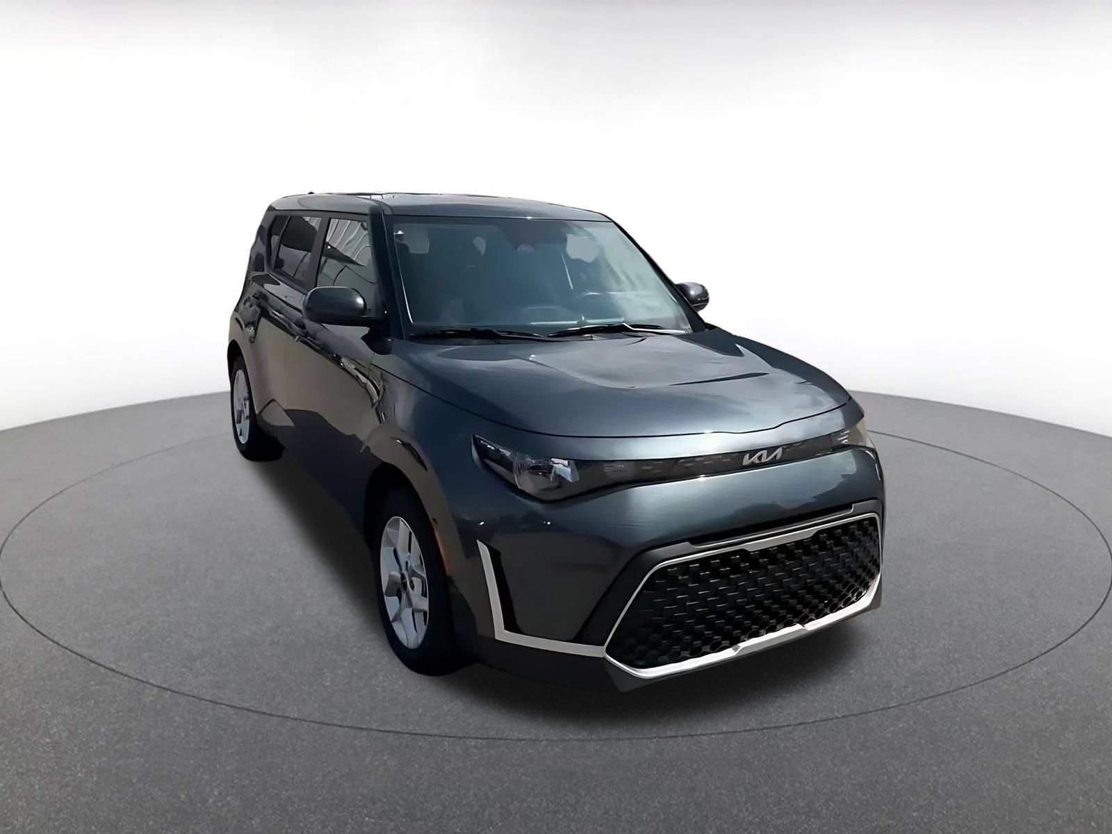 Thumbnail: 2025 Kia Soul - 3