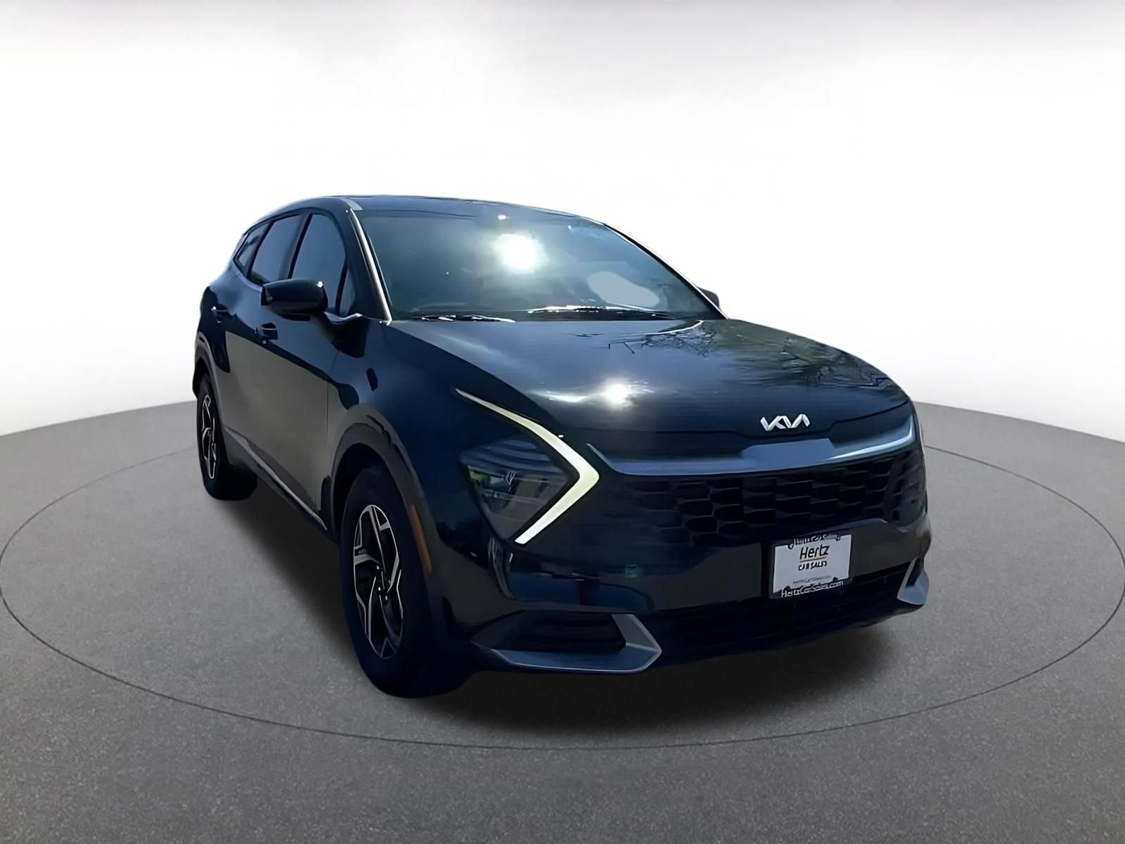 Thumbnail: 2025 Kia Sportage - 3