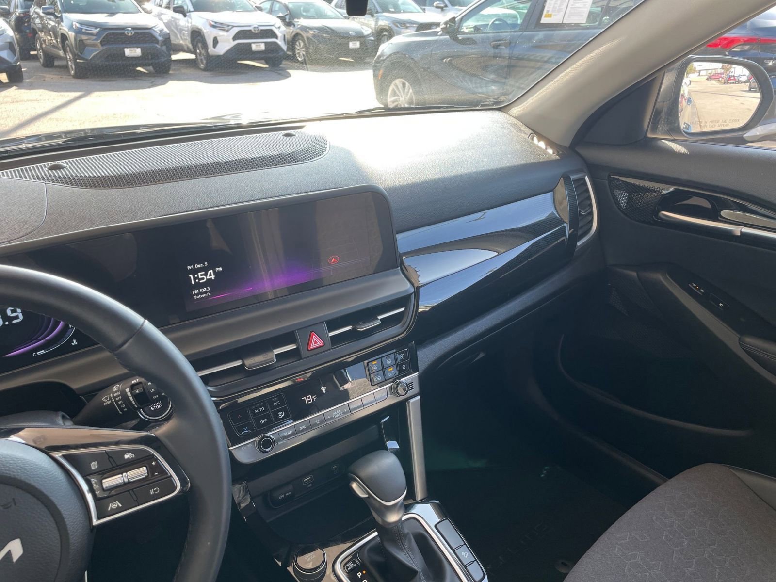 Thumbnail: 2025 Kia Seltos - 18