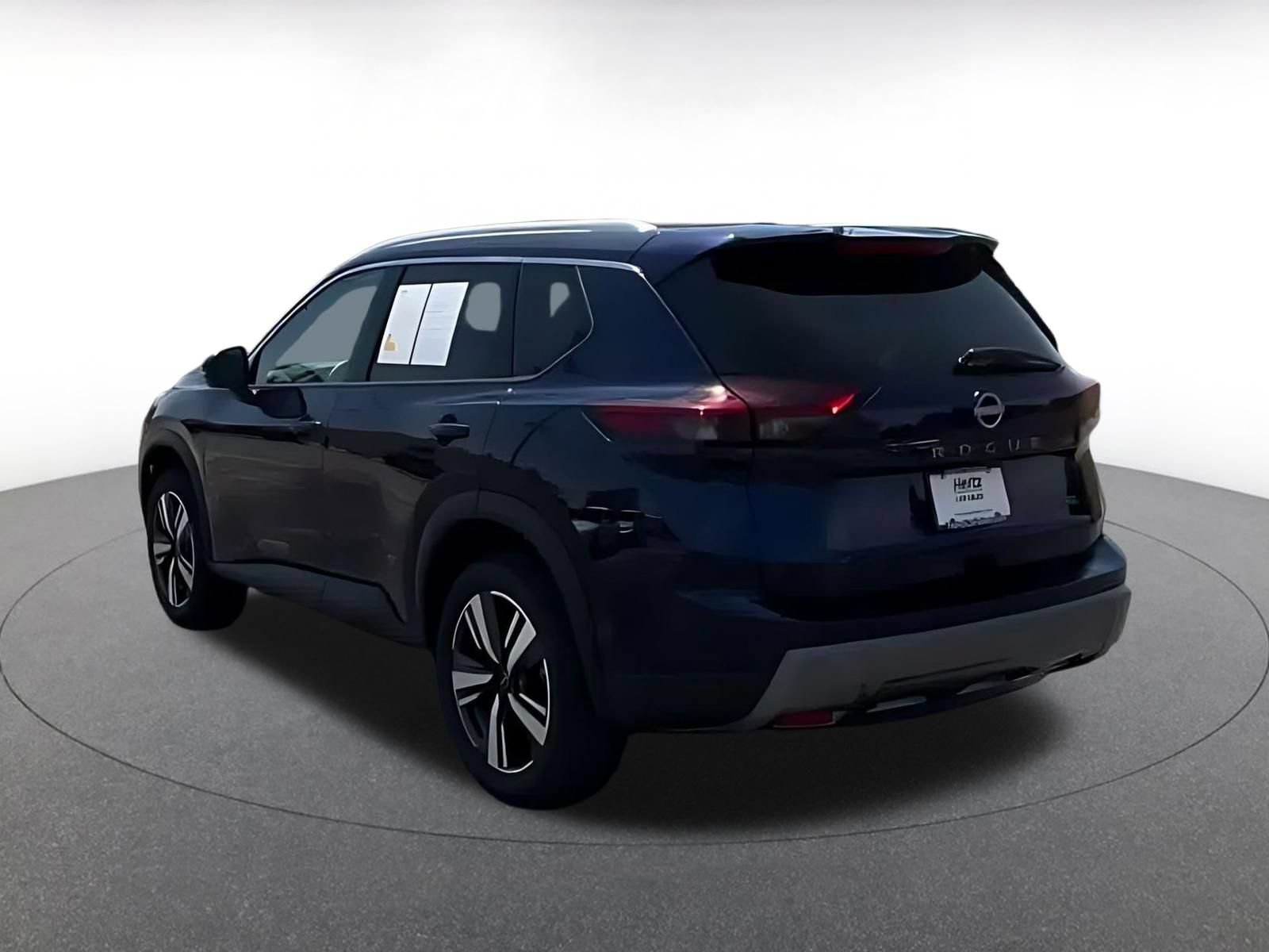 Thumbnail: 2026 Nissan Rogue - 10