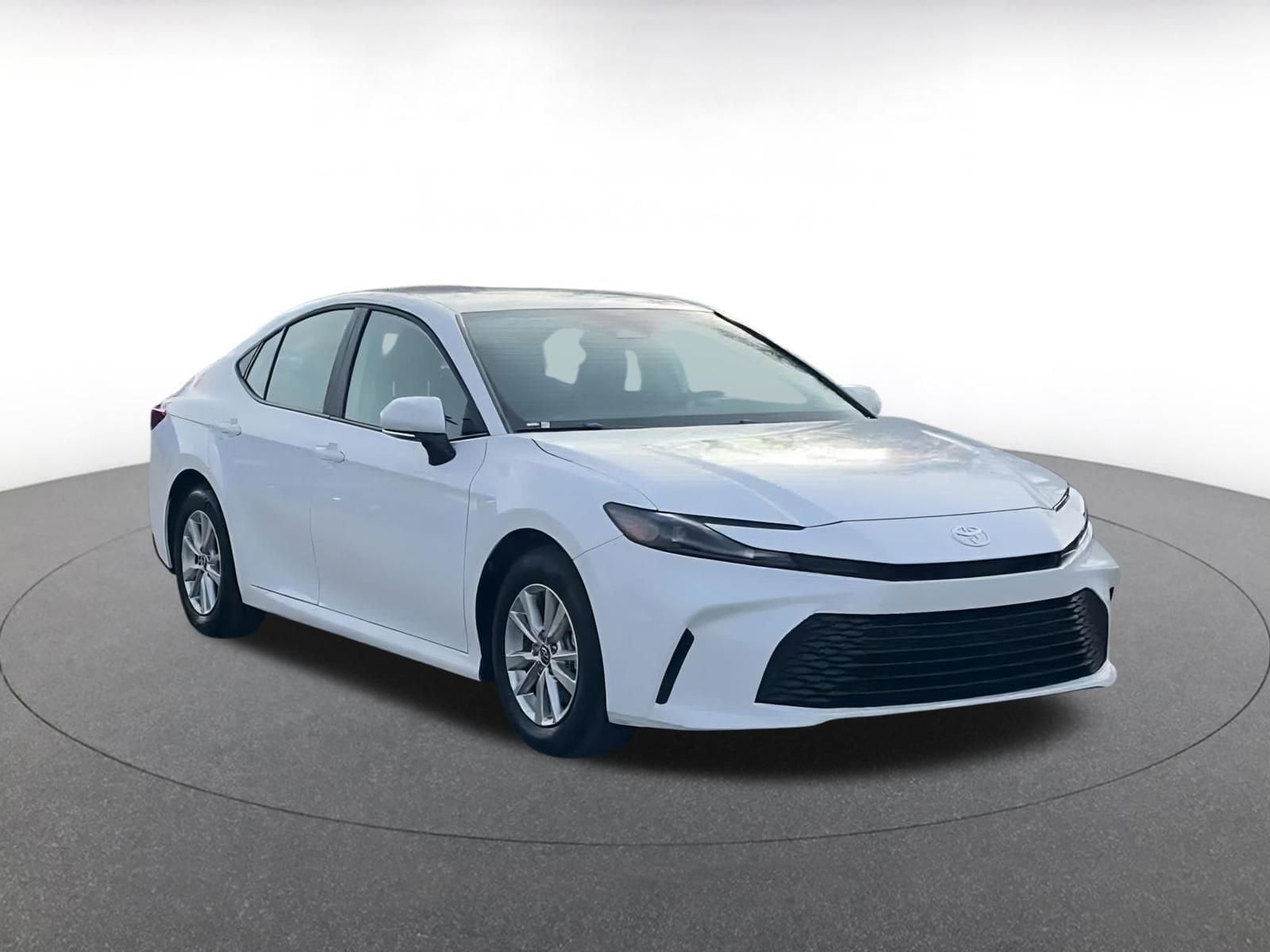 Thumbnail: 2025 Toyota Camry - 3