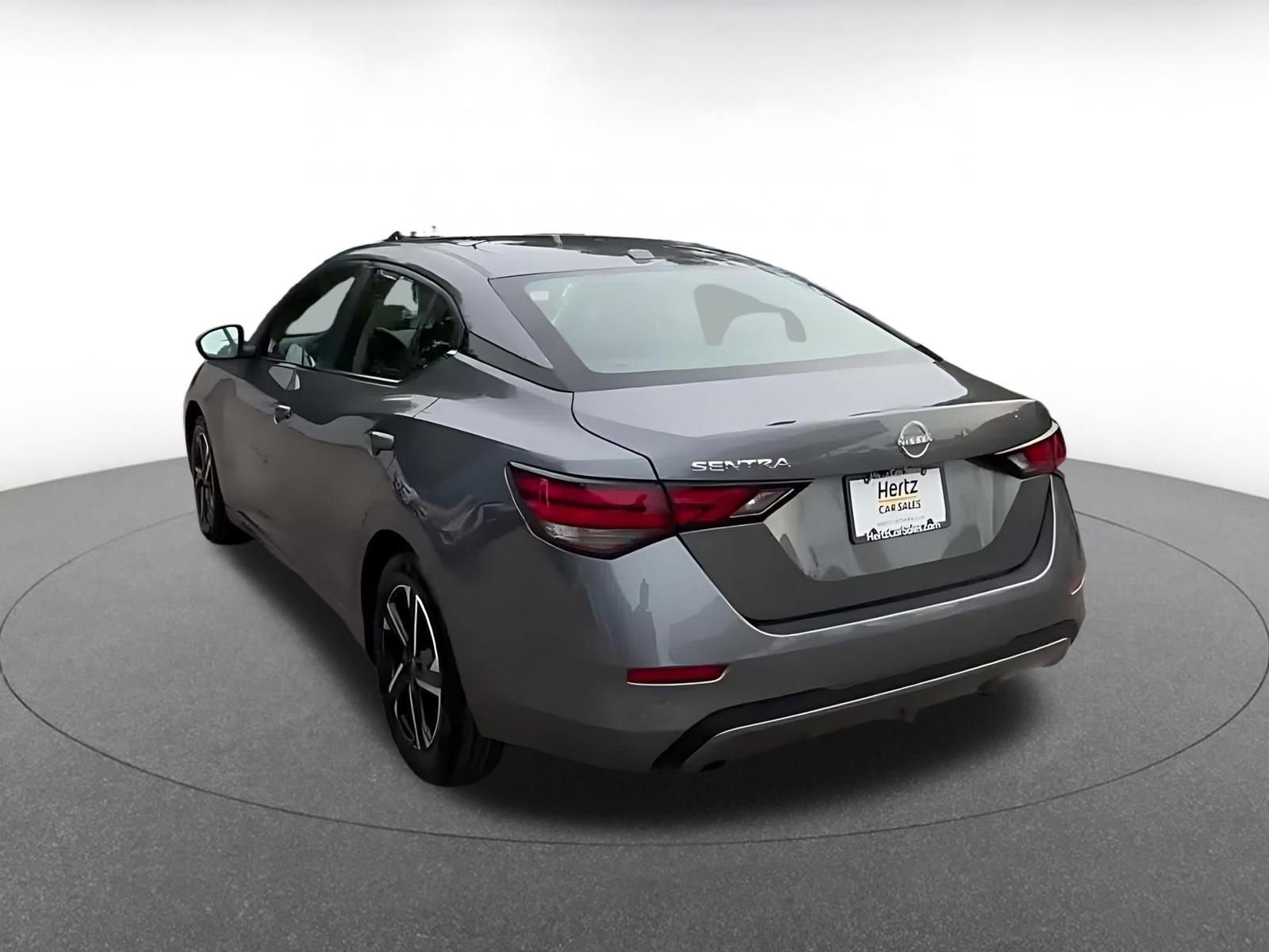 Thumbnail: 2025 Nissan Sentra - 11