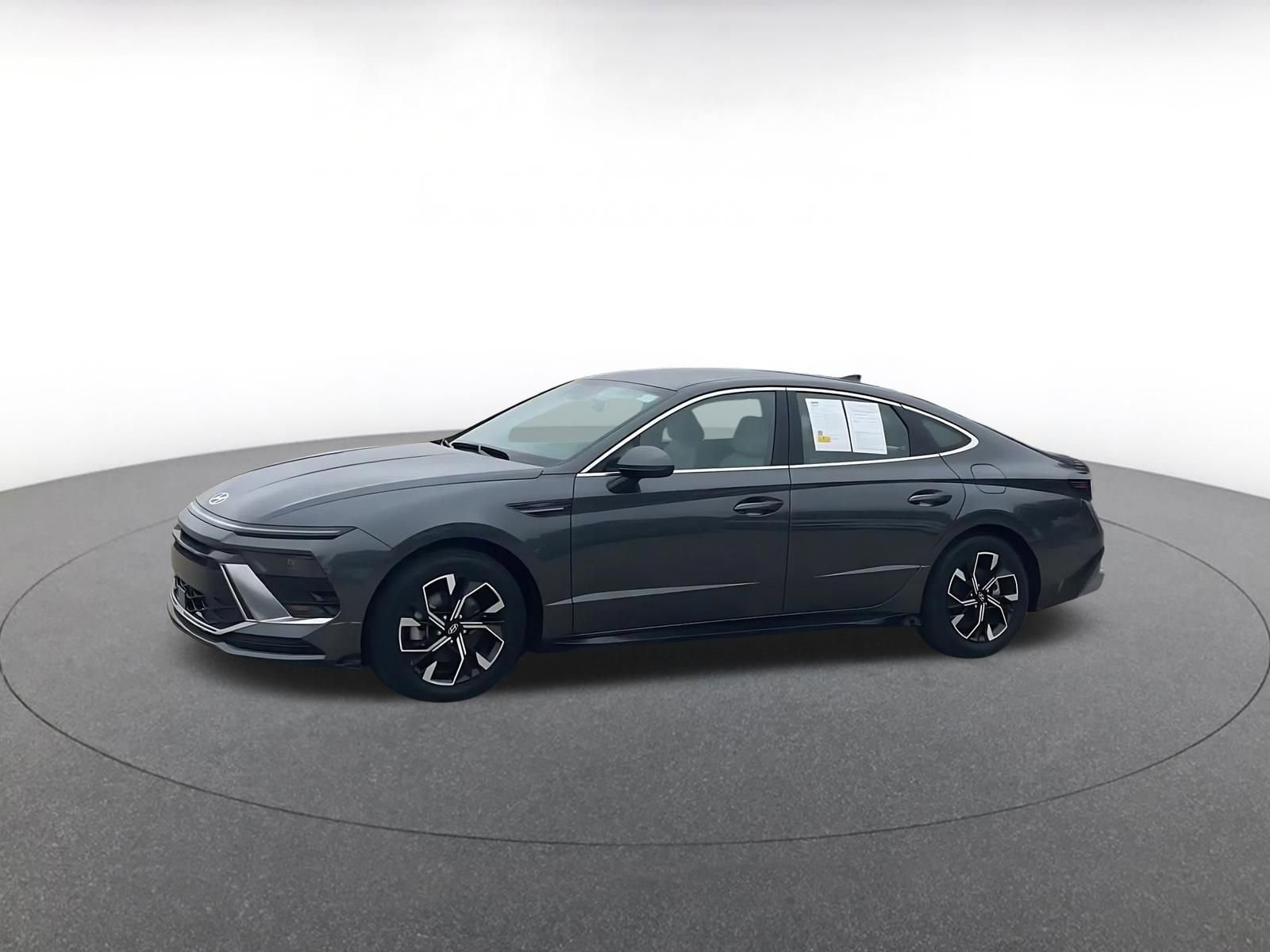 Thumbnail: 2025 Hyundai Sonata - 9