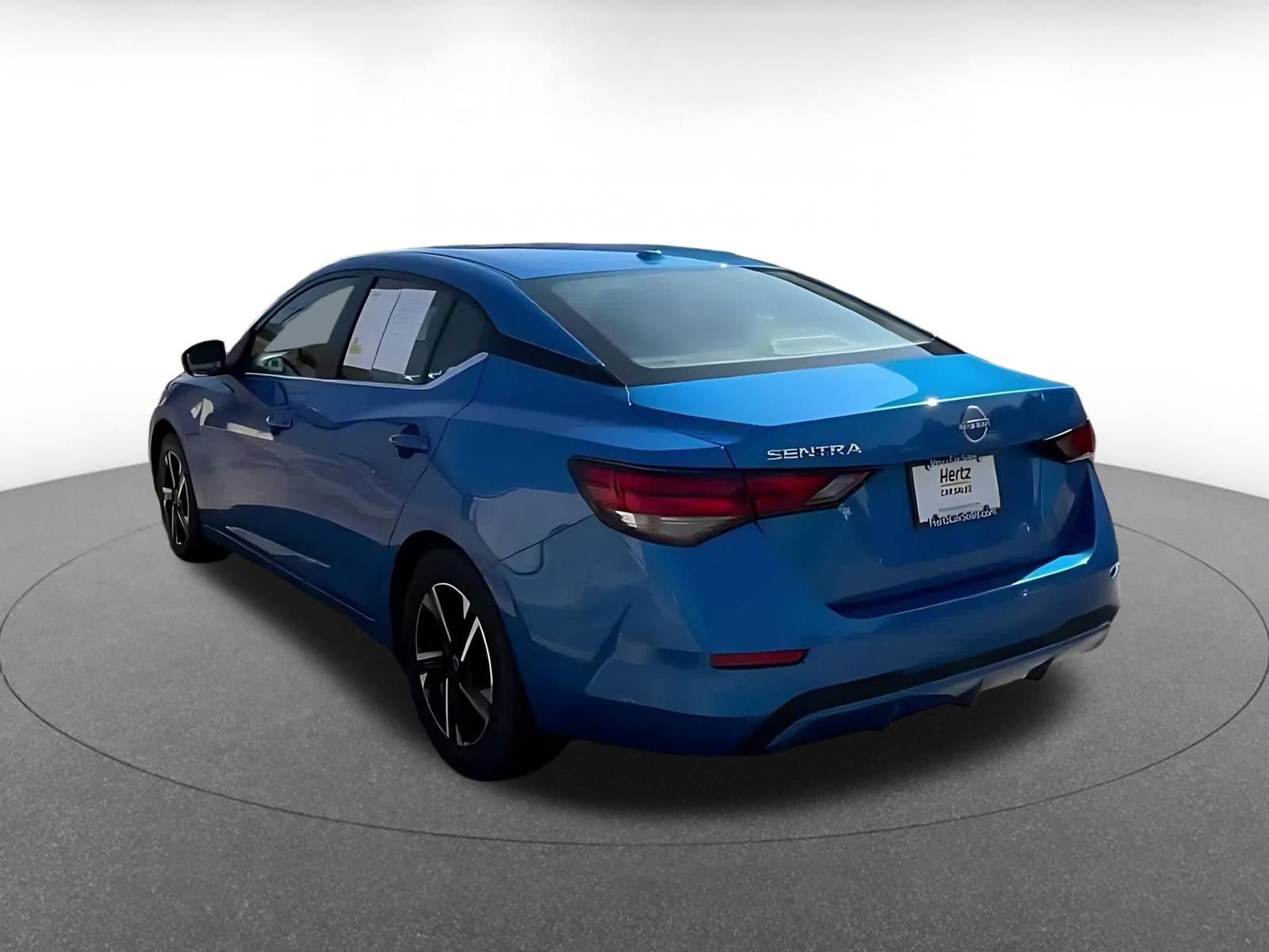 Thumbnail: 2025 Nissan Sentra - 9