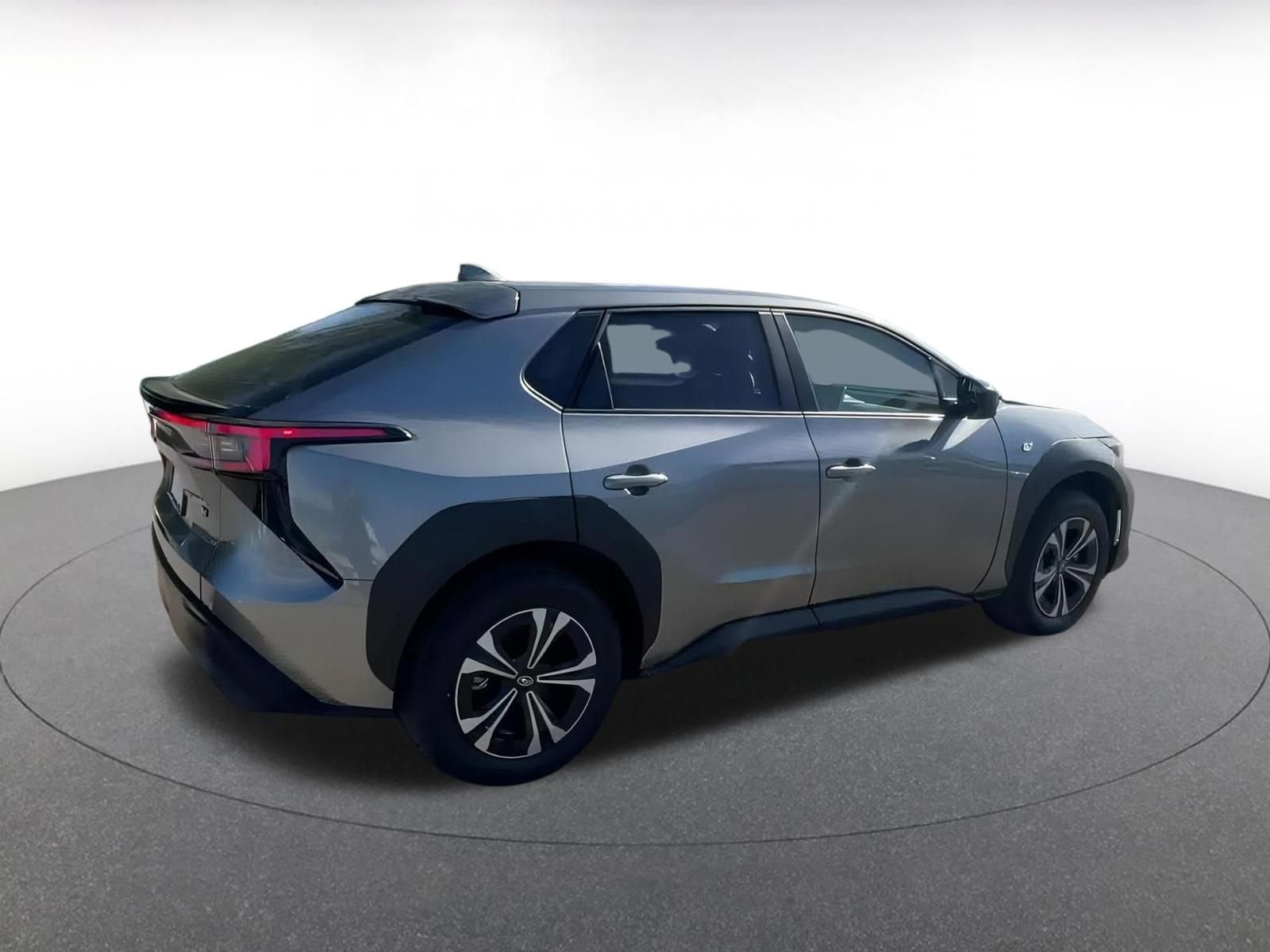Thumbnail: 2023 Subaru Solterra - 13