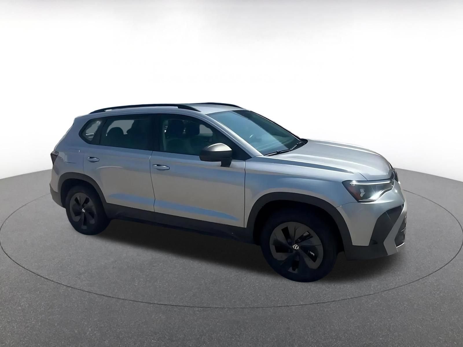 Thumbnail: 2026 Volkswagen Taos - 2