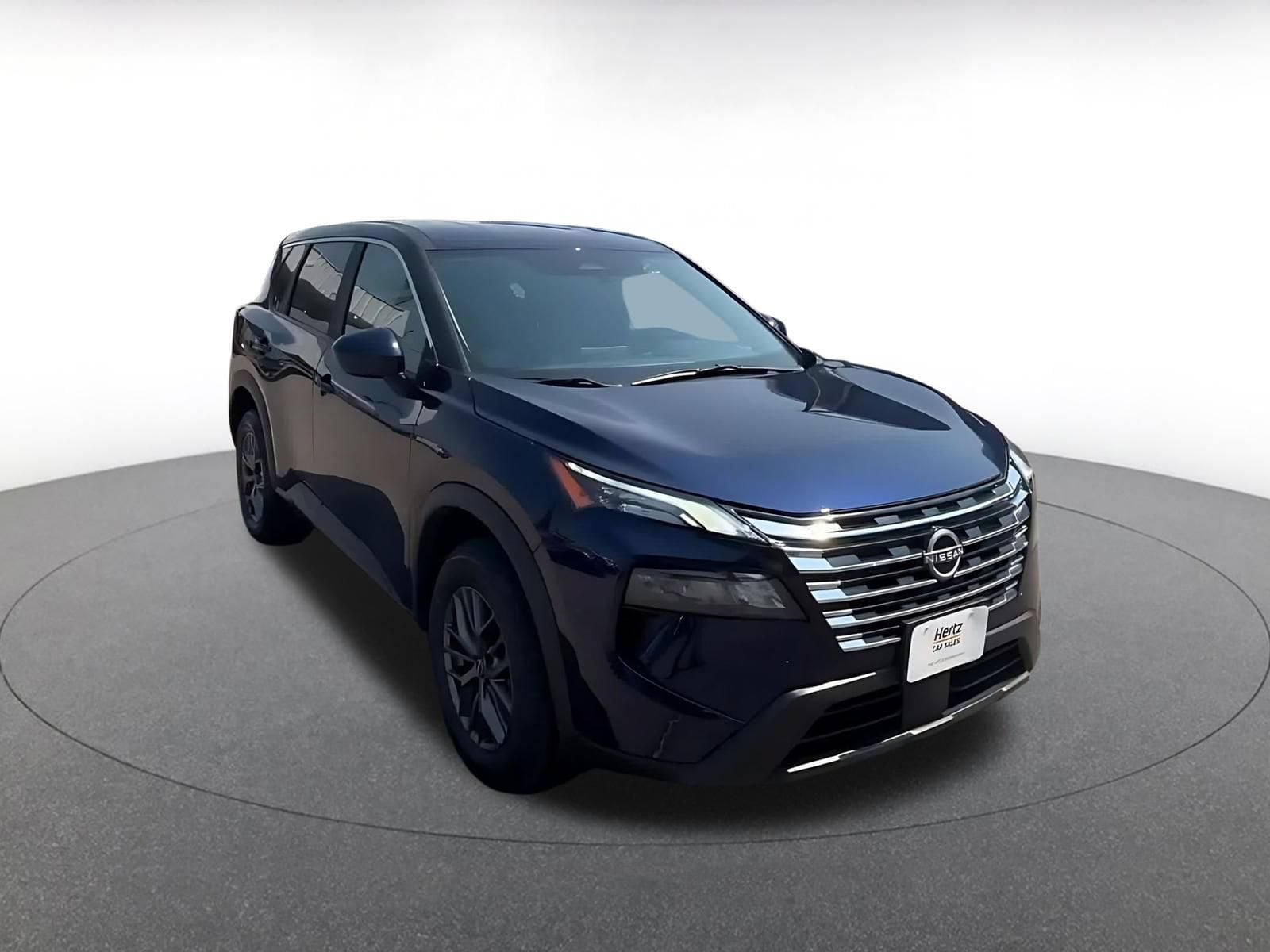 Thumbnail: 2026 Nissan Rogue - 3