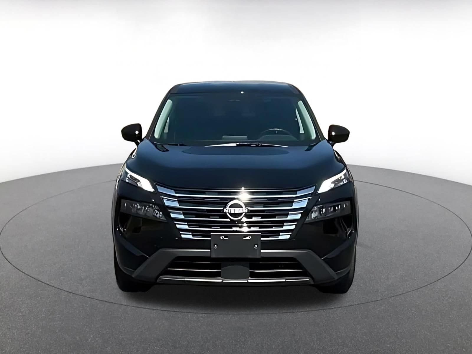 Thumbnail: 2026 Nissan Rogue - 4