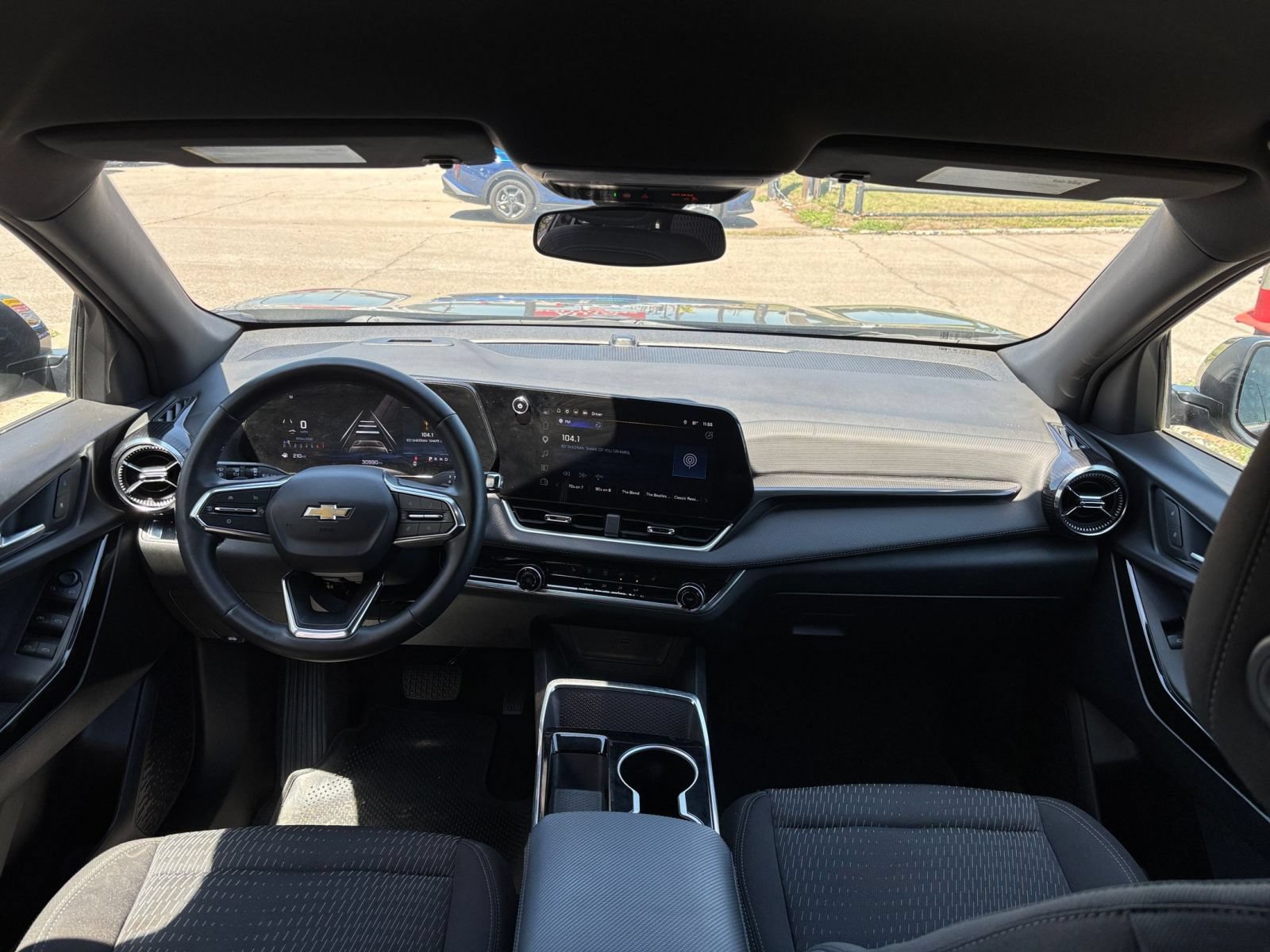 Thumbnail: 2025 Chevrolet Equinox - 33