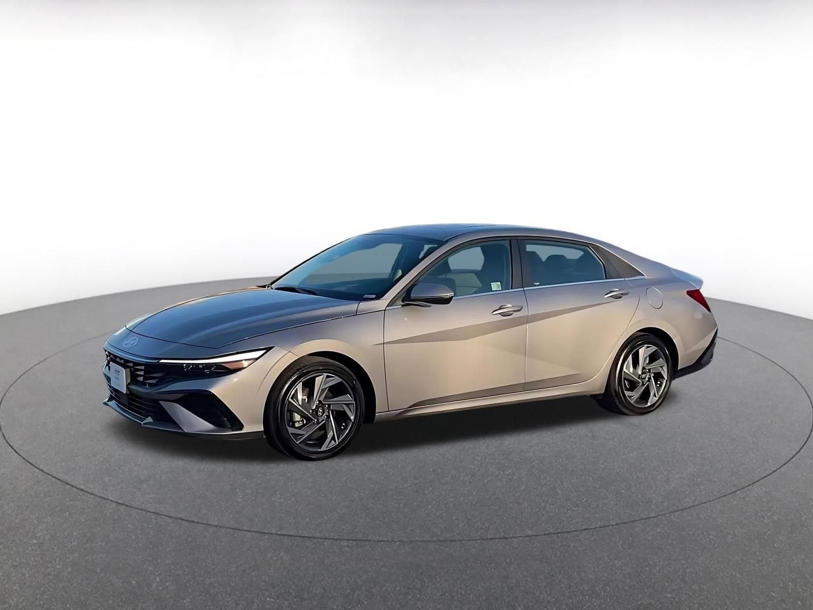 Thumbnail: 2025 Hyundai Elantra - 8