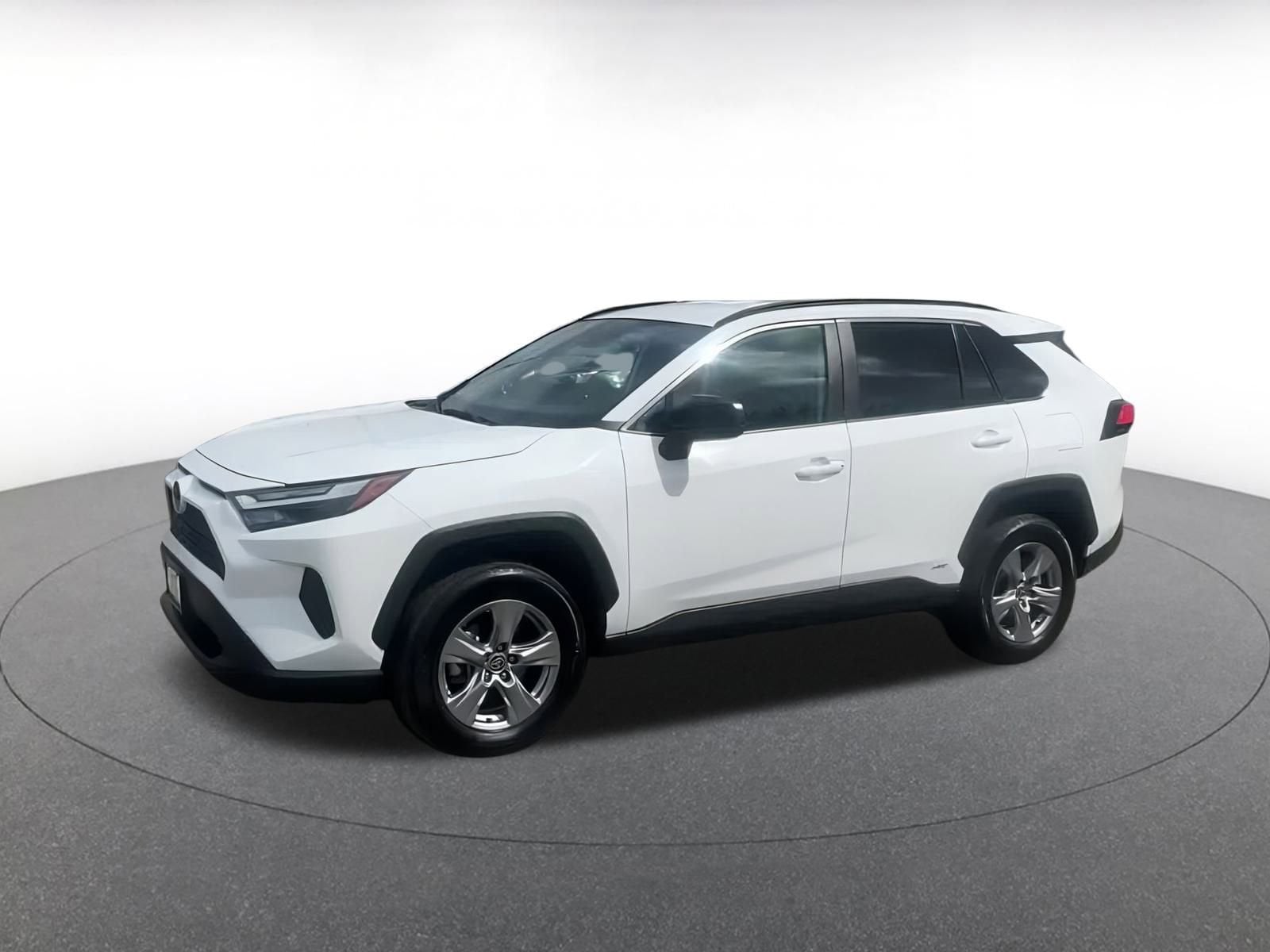 Thumbnail: 2025 Toyota RAV4 - 8