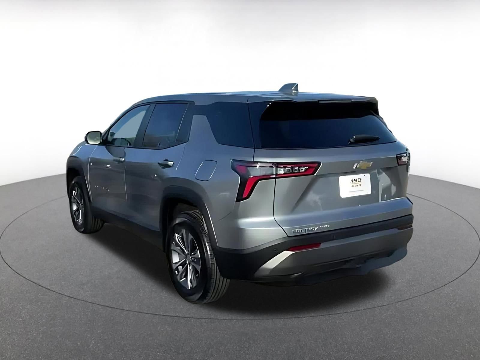 Thumbnail: 2025 Chevrolet Equinox - 10